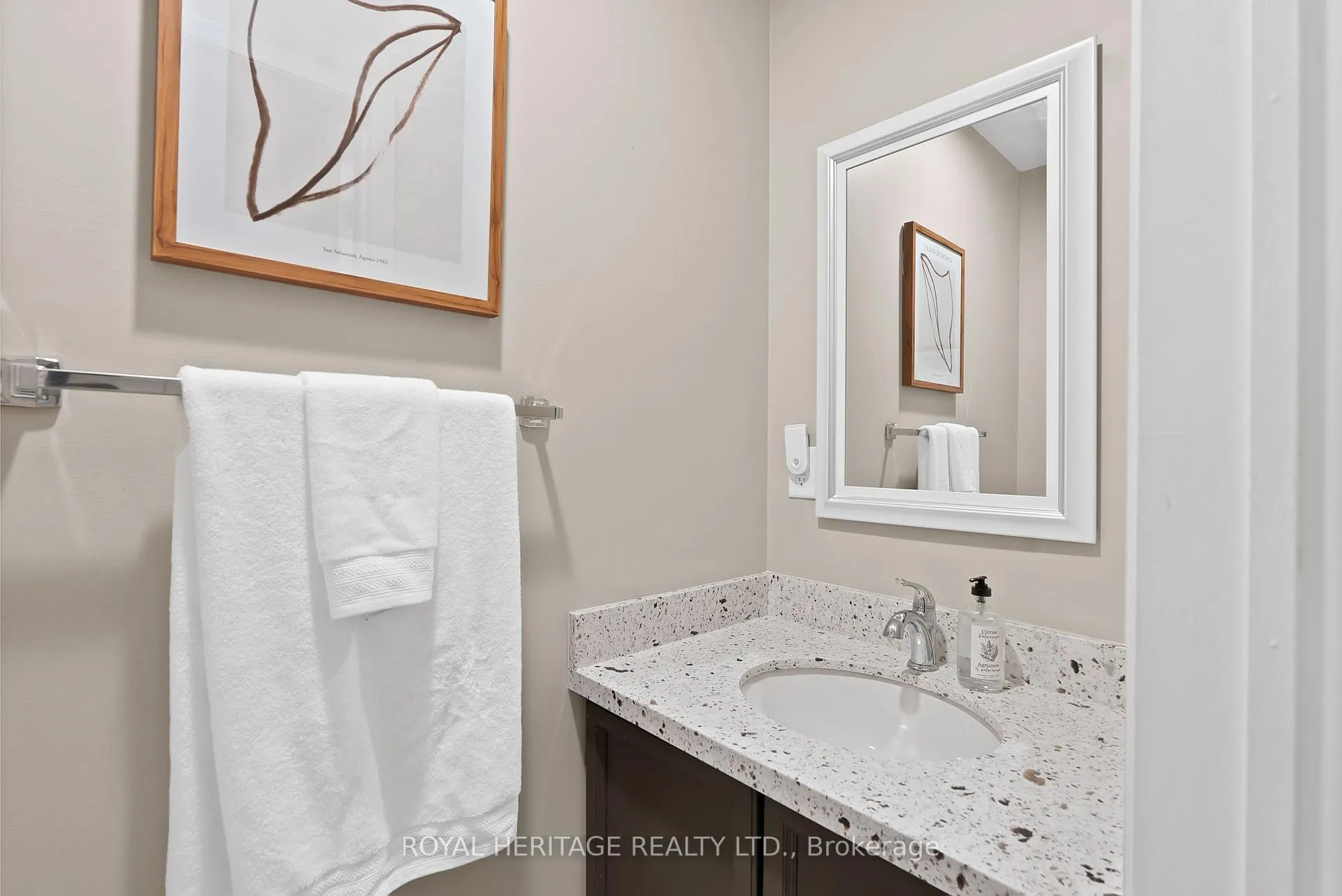 Photo 17 of 1235 Cedarcroft Crescent, Pickering, Liverpool — HOMEH