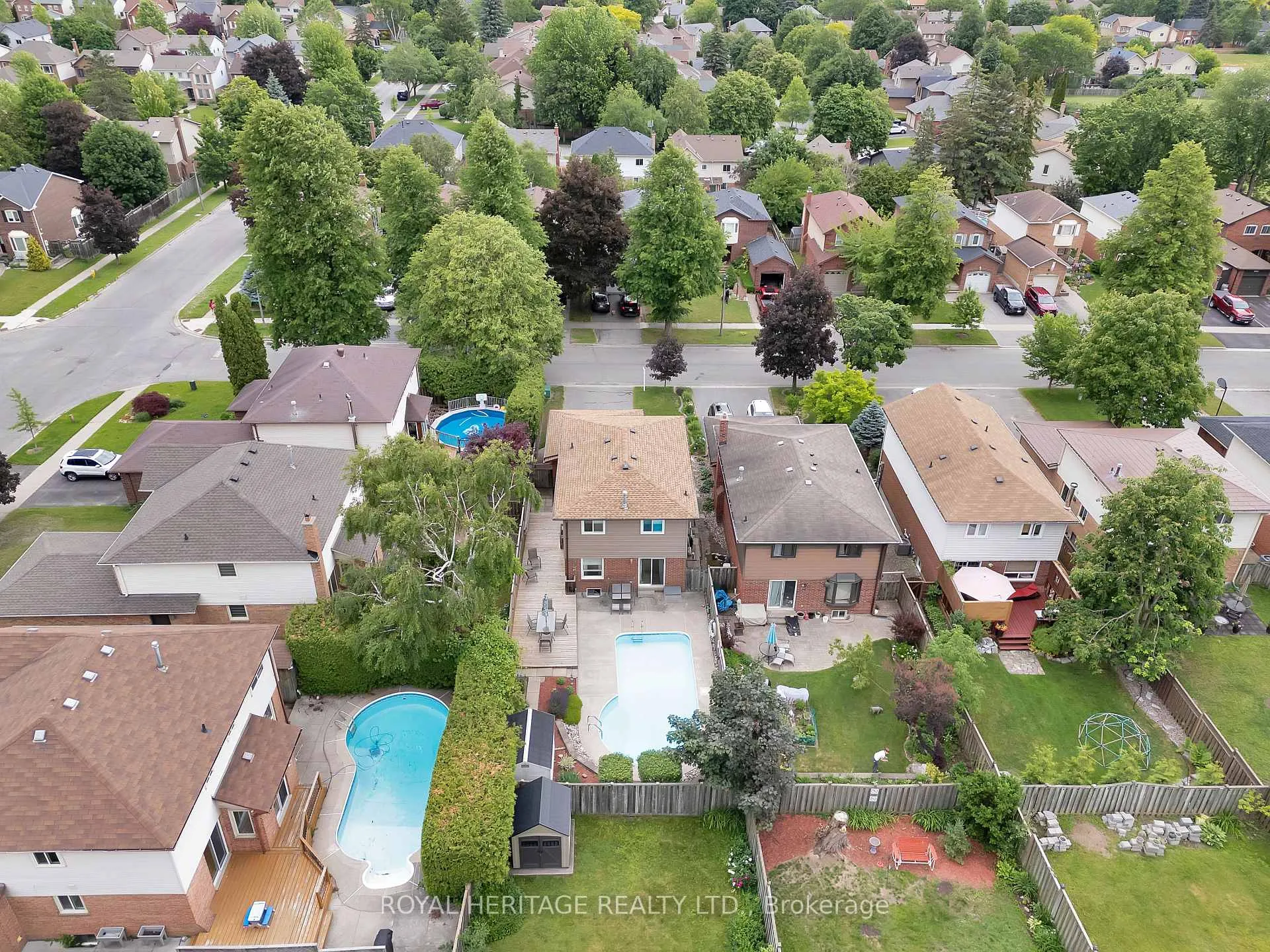 Photo 49 of 1235 Cedarcroft Crescent, Pickering, Liverpool — HOMEH