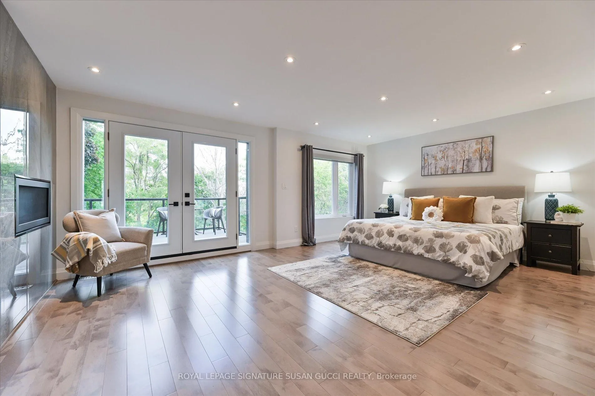 Photo 18 of 475 Donlands Avenue, Toronto, East York — HOMEH