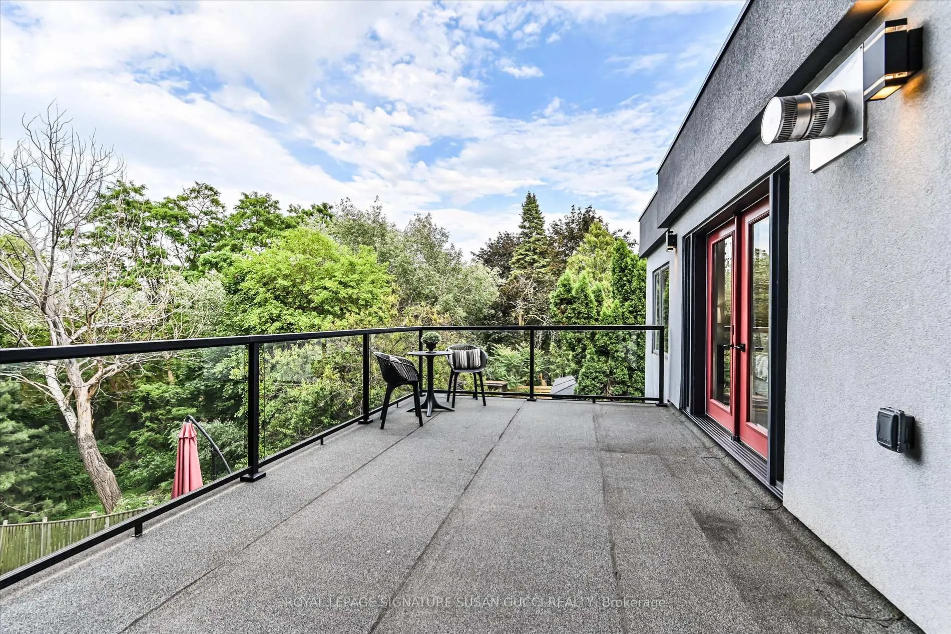 Photo 22 of 475 Donlands Avenue, Toronto, East York — HOMEH