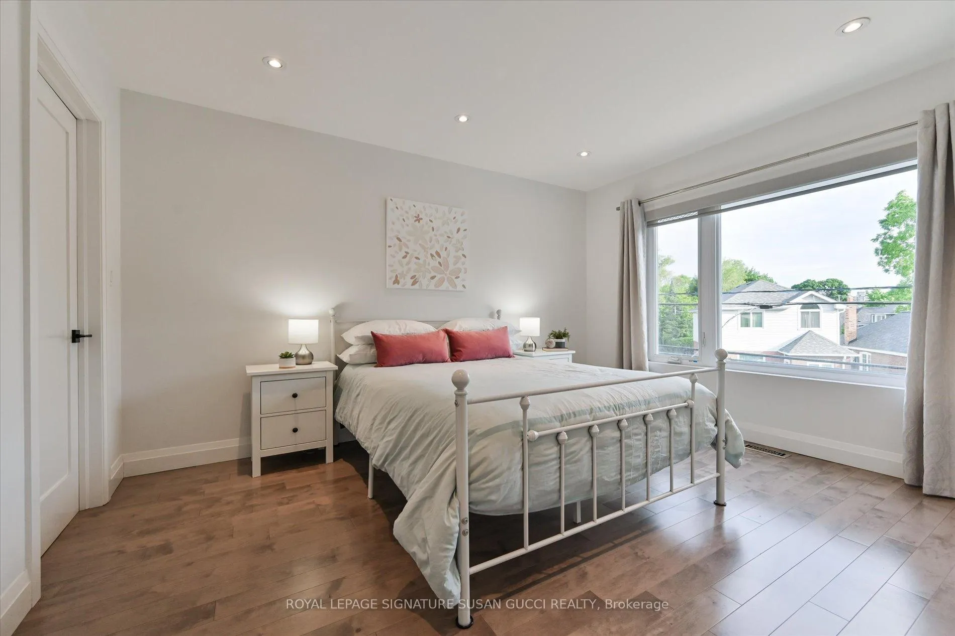 Photo 24 of 475 Donlands Avenue, Toronto, East York — HOMEH
