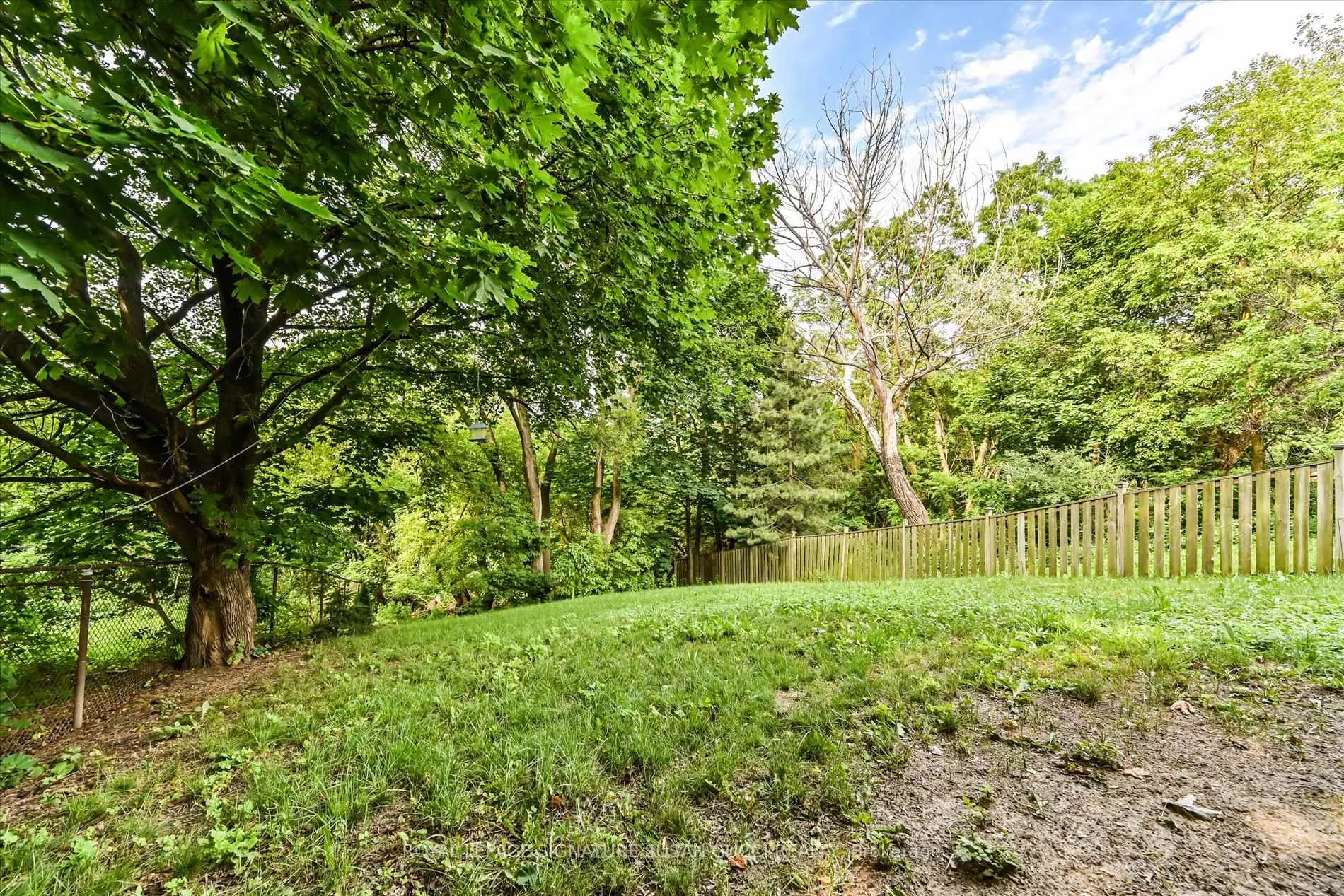 Photo 33 of 475 Donlands Avenue, Toronto, East York — HOMEH