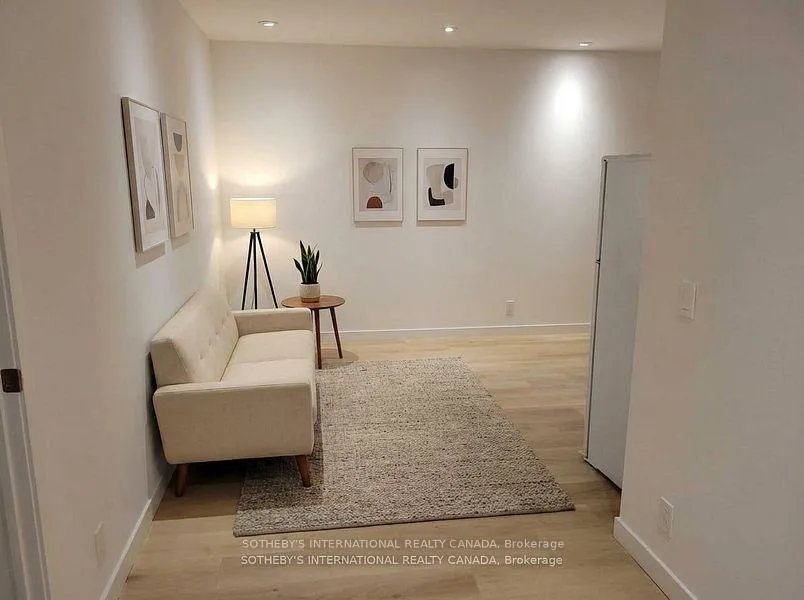 Photo 22 of 71 Gilmour Avenue, Toronto, High Park North — HOMEH