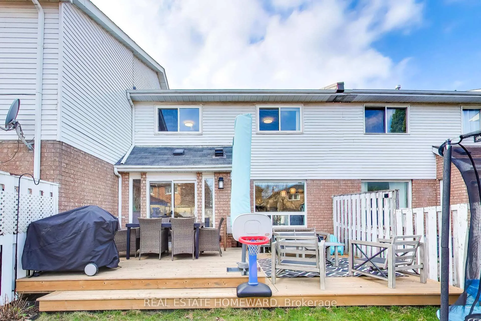Photo 36 of 3375 Fenwick Crescent, Mississauga, Erin Mills — HOMEH