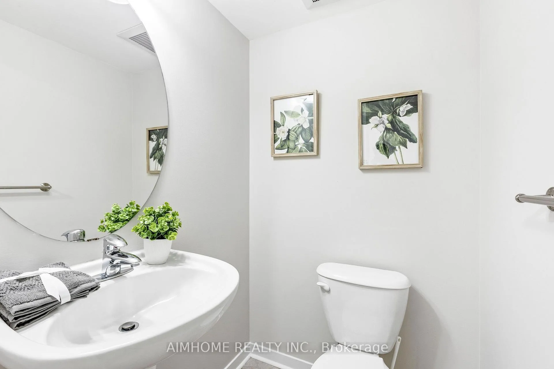 Photo 15 of Unit 6, 29 Frances Loring Lane, Toronto, South Riverdale — HOMEH