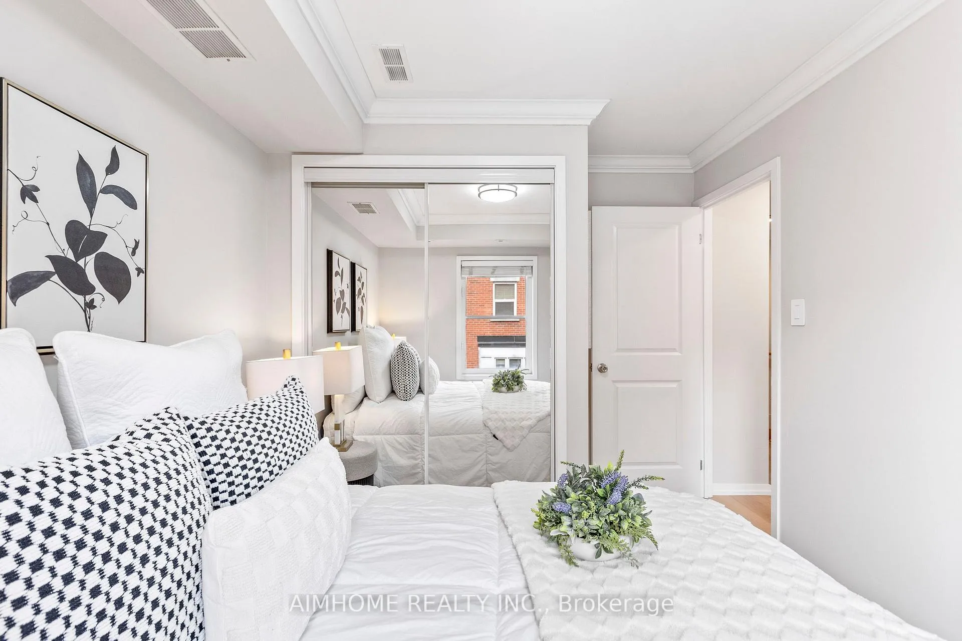 Photo 24 of Unit 6, 29 Frances Loring Lane, Toronto, South Riverdale — HOMEH