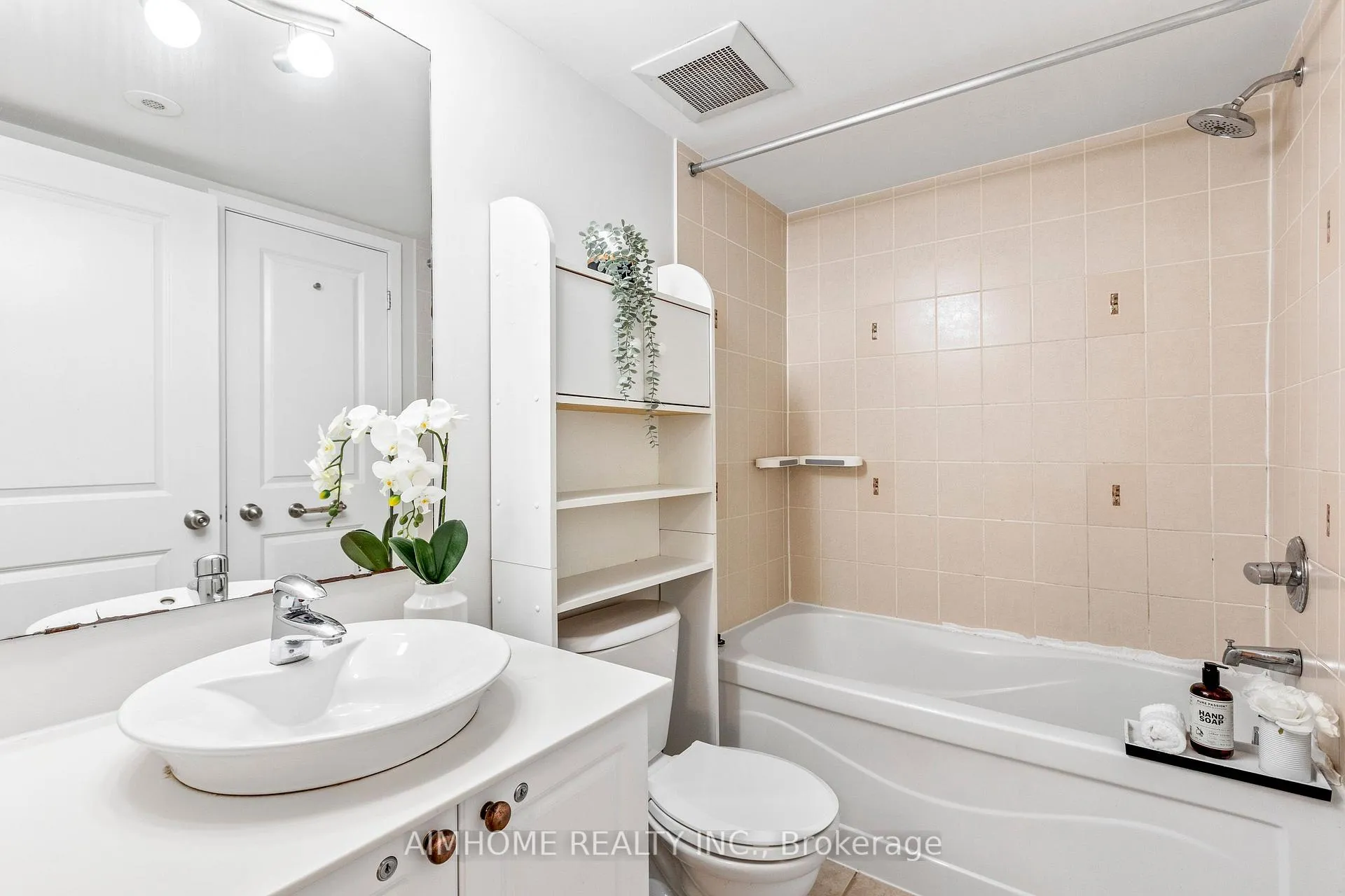 Photo 26 of Unit 6, 29 Frances Loring Lane, Toronto, South Riverdale — HOMEH