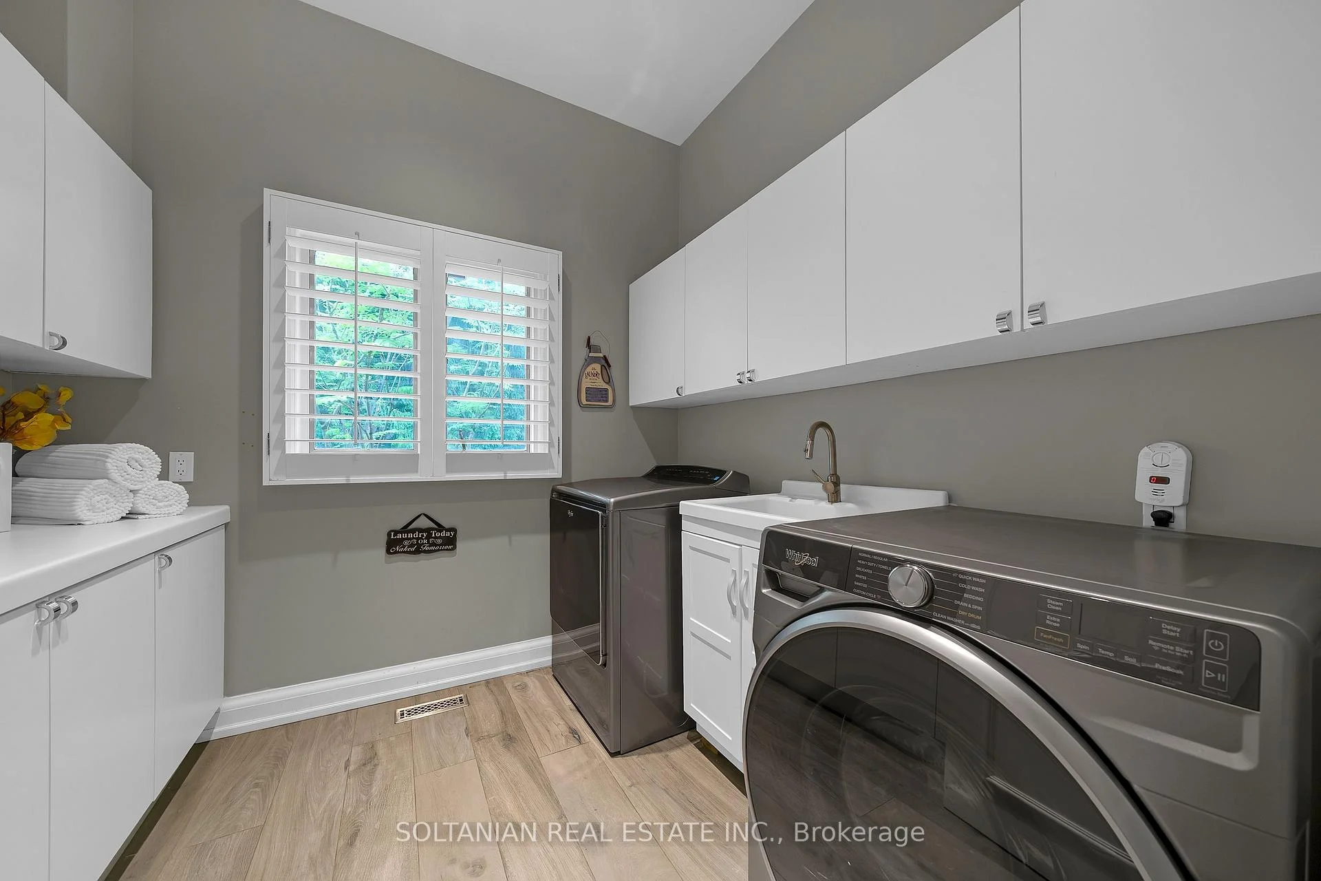 Photo 51 of 6 Fairfield Place, Markham, Bayview Glen — HOMEH