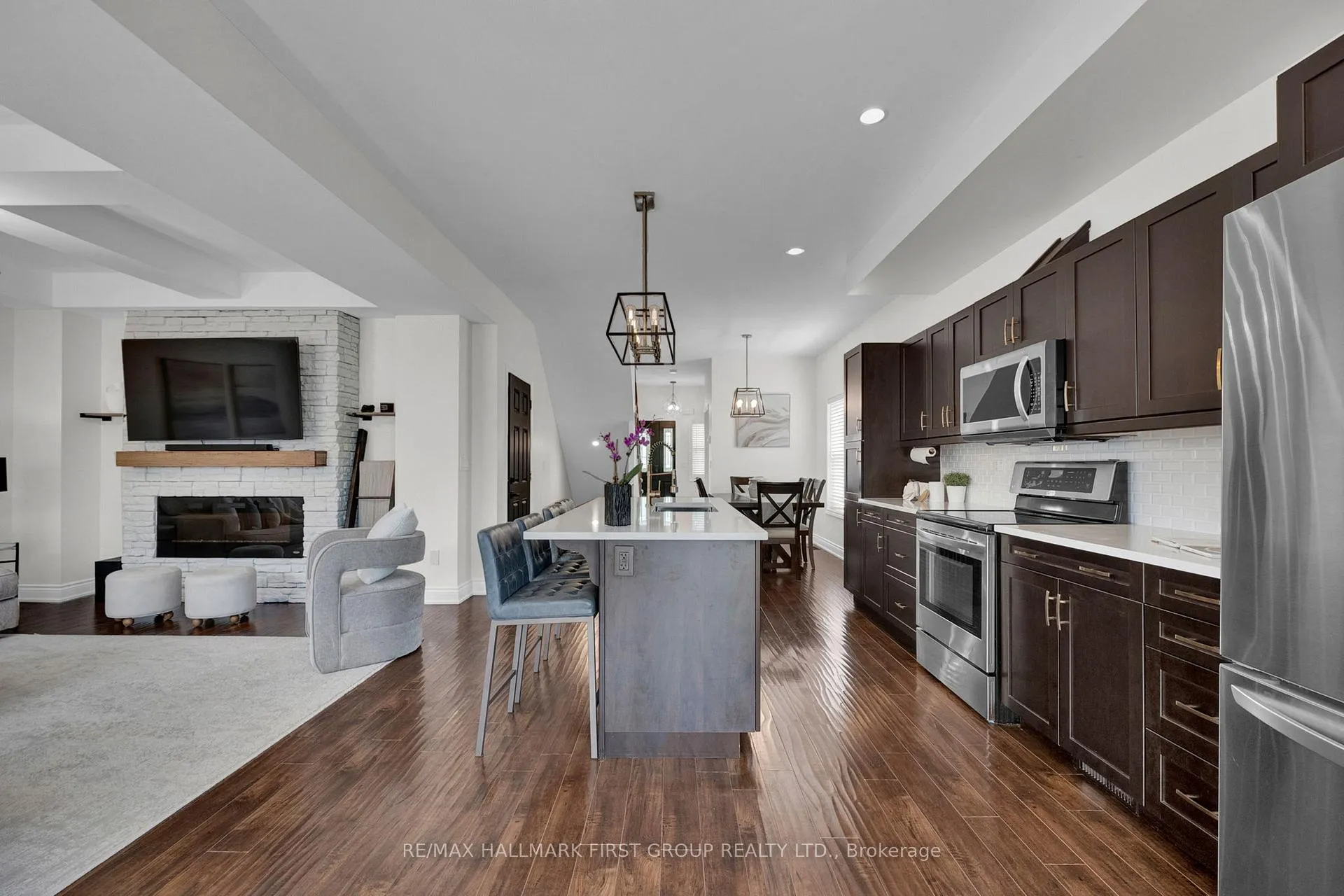 Photo 5 of 243 Rollings Street, Cobourg — HOMEH