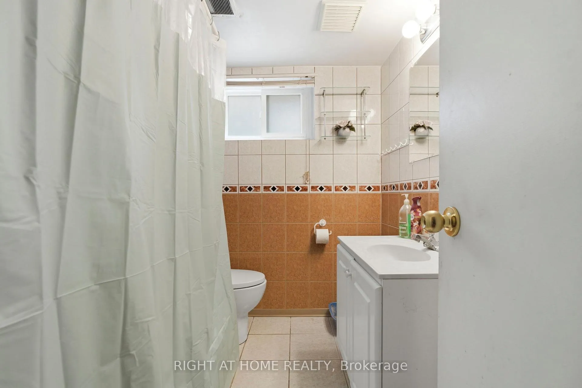 Photo 33 of 33 Benson Avenue, Mississauga, Port Credit — HOMEH