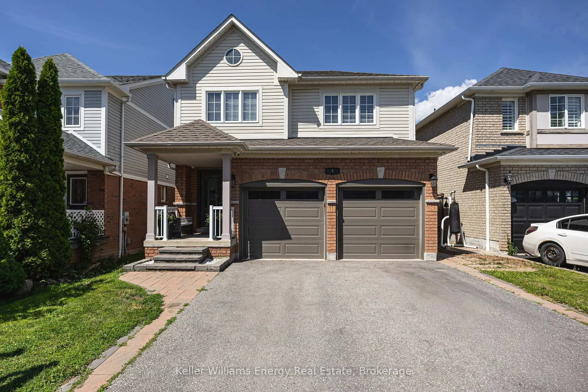 Front of 4 Holman Court