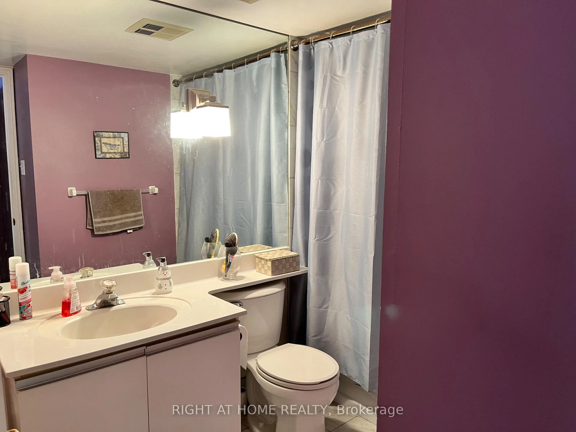 Photo 16 of Unit 1507, 24 Hanover Road, Brampton, Queen Street Corridor — HOMEH