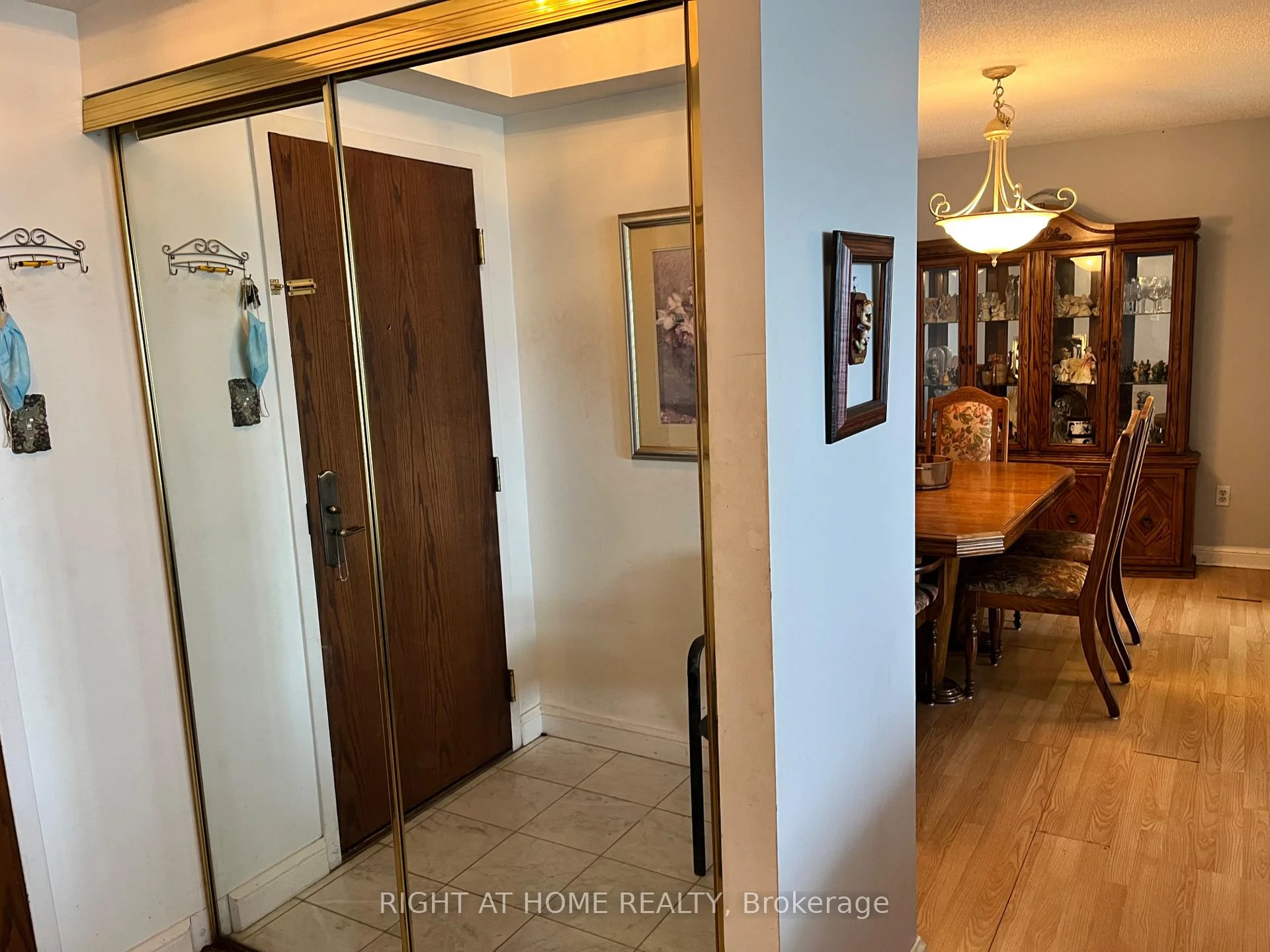 Photo 24 of Unit 1507, 24 Hanover Road, Brampton, Queen Street Corridor — HOMEH