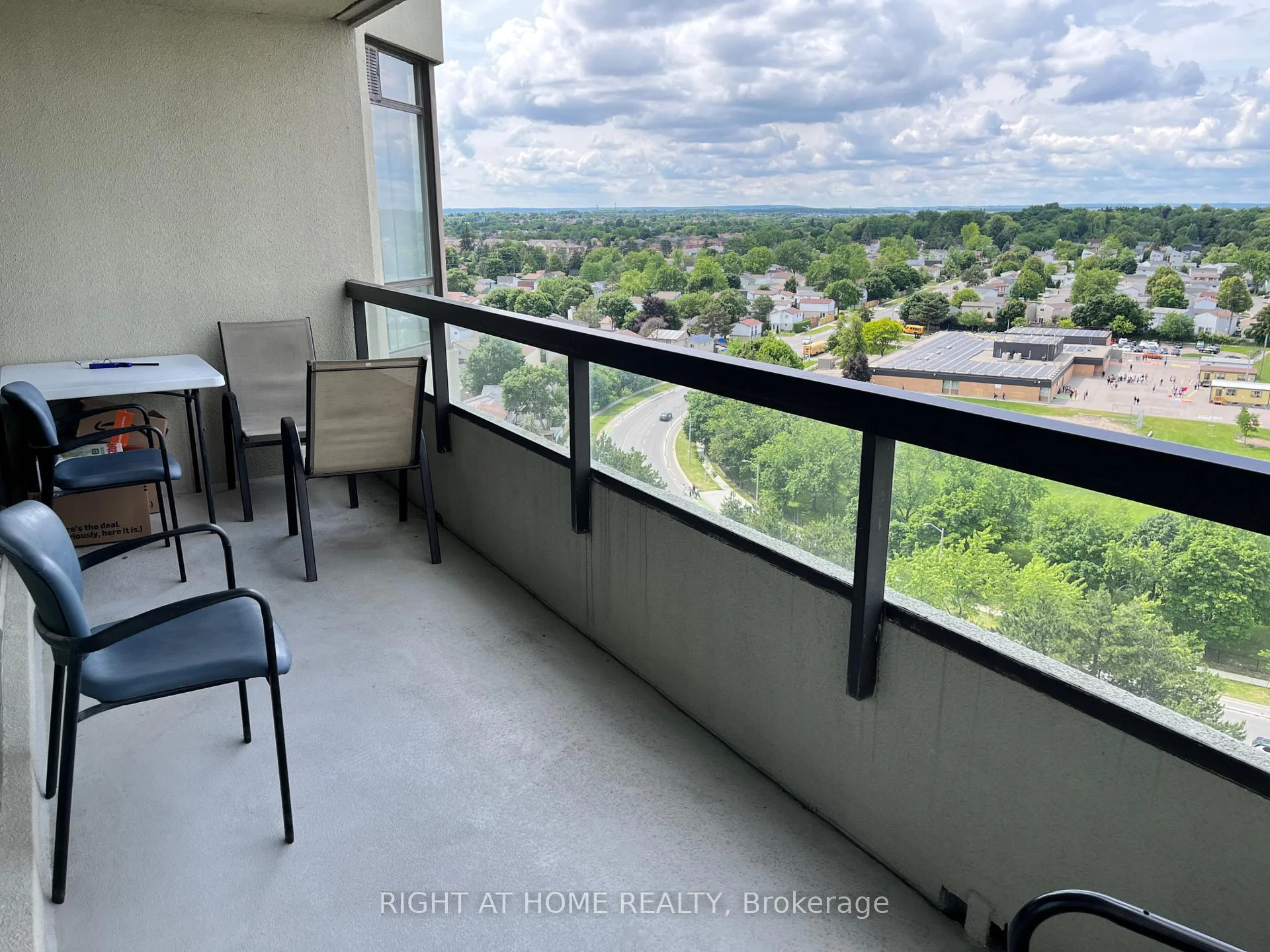 Photo 31 of Unit 1507, 24 Hanover Road, Brampton, Queen Street Corridor — HOMEH