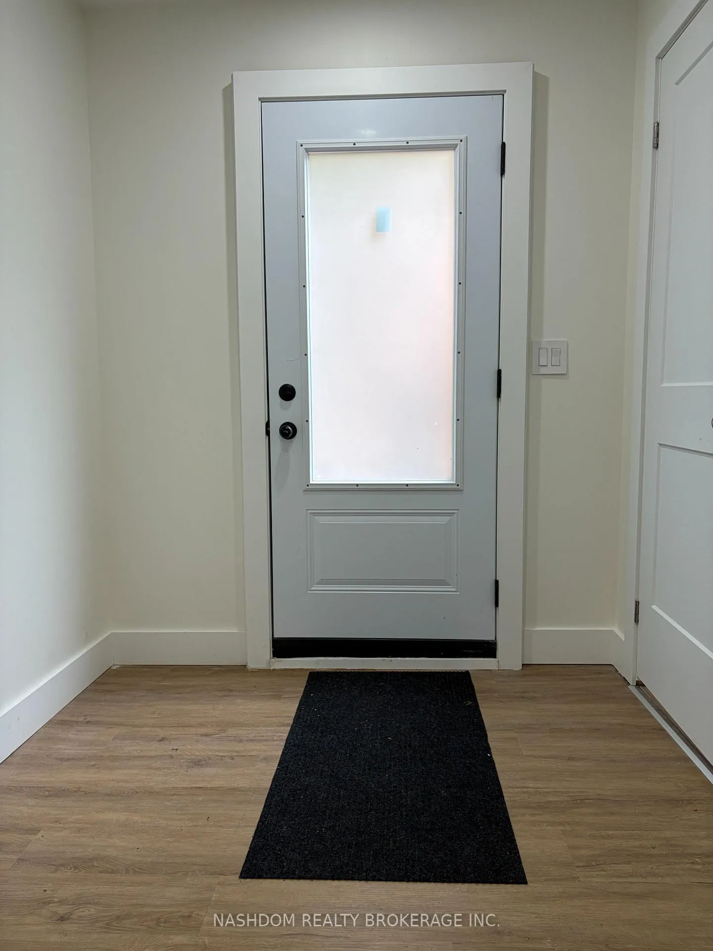 Photo 3 of Unit 4, 259 John Street S, Hamilton, Corktown — HOMEH