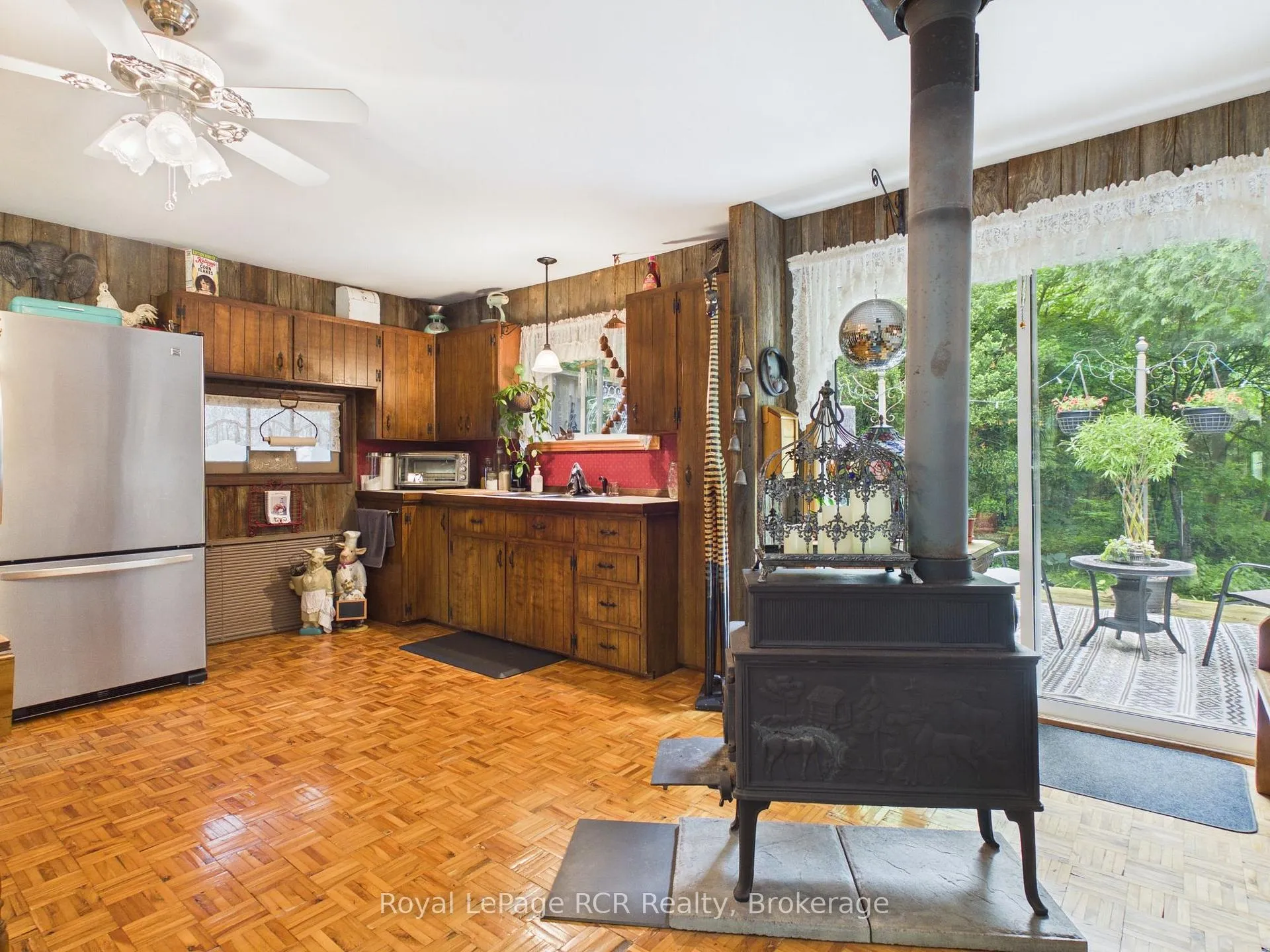 Photo 9 of 38 Upper Lorne Beach Road, Kincardine — HOMEH