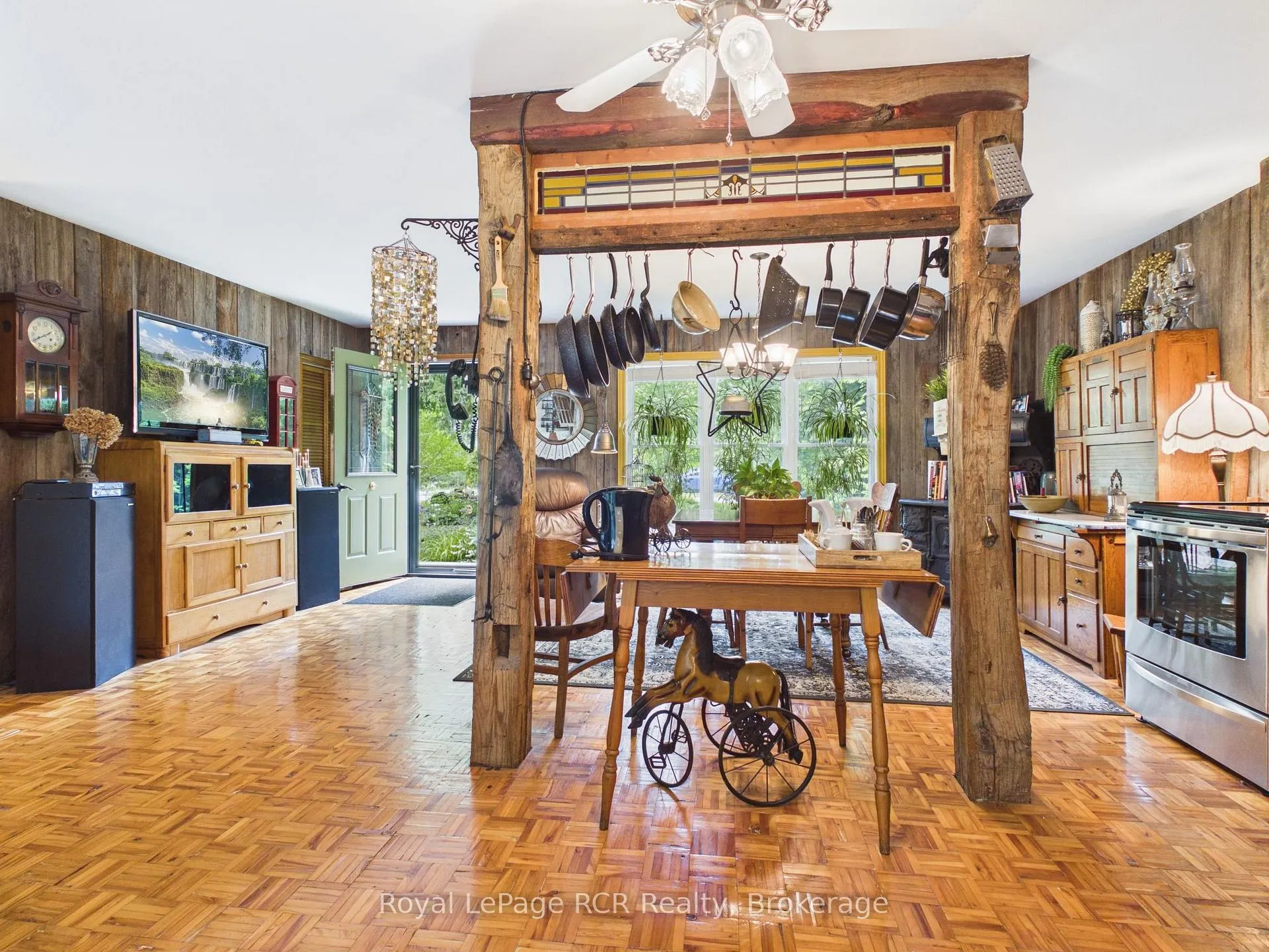 Photo 13 of 38 Upper Lorne Beach Road, Kincardine — HOMEH