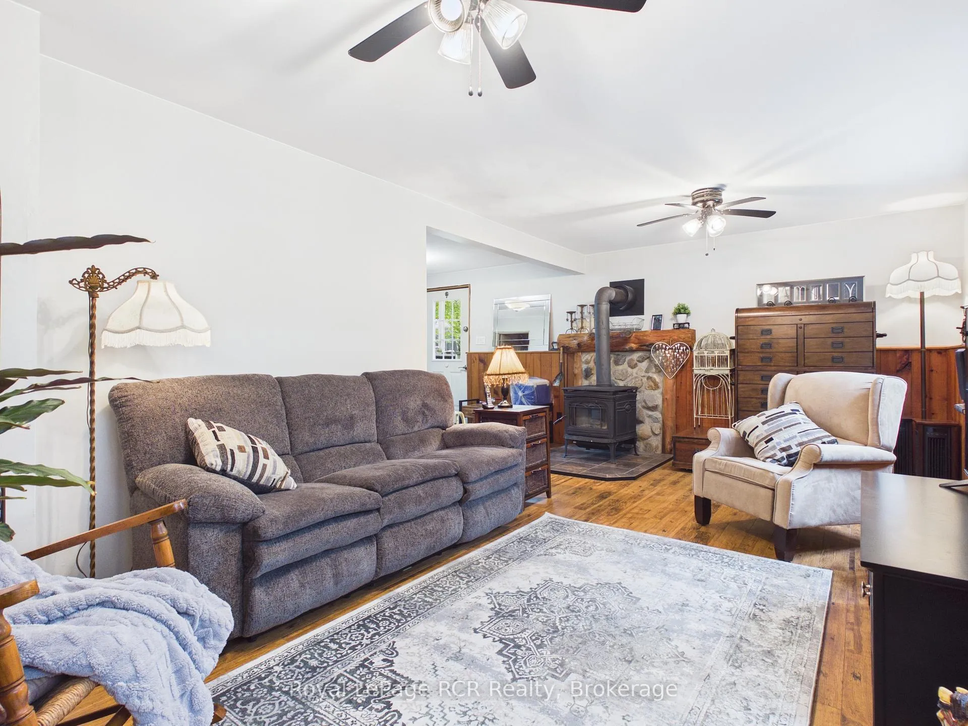 Photo 26 of 38 Upper Lorne Beach Road, Kincardine — HOMEH
