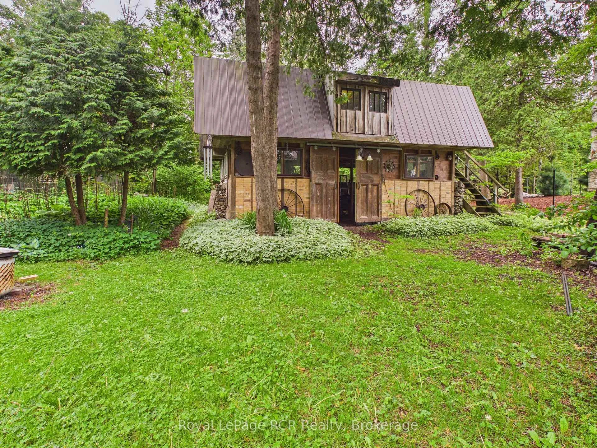 Photo 31 of 38 Upper Lorne Beach Road, Kincardine — HOMEH