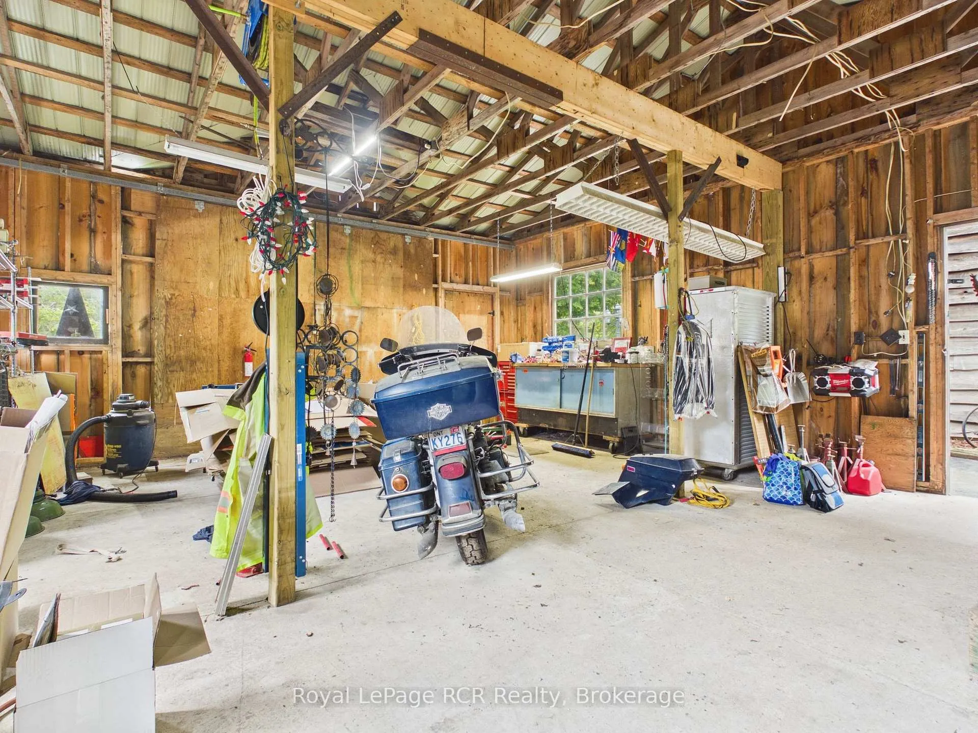 Photo 34 of 38 Upper Lorne Beach Road, Kincardine — HOMEH