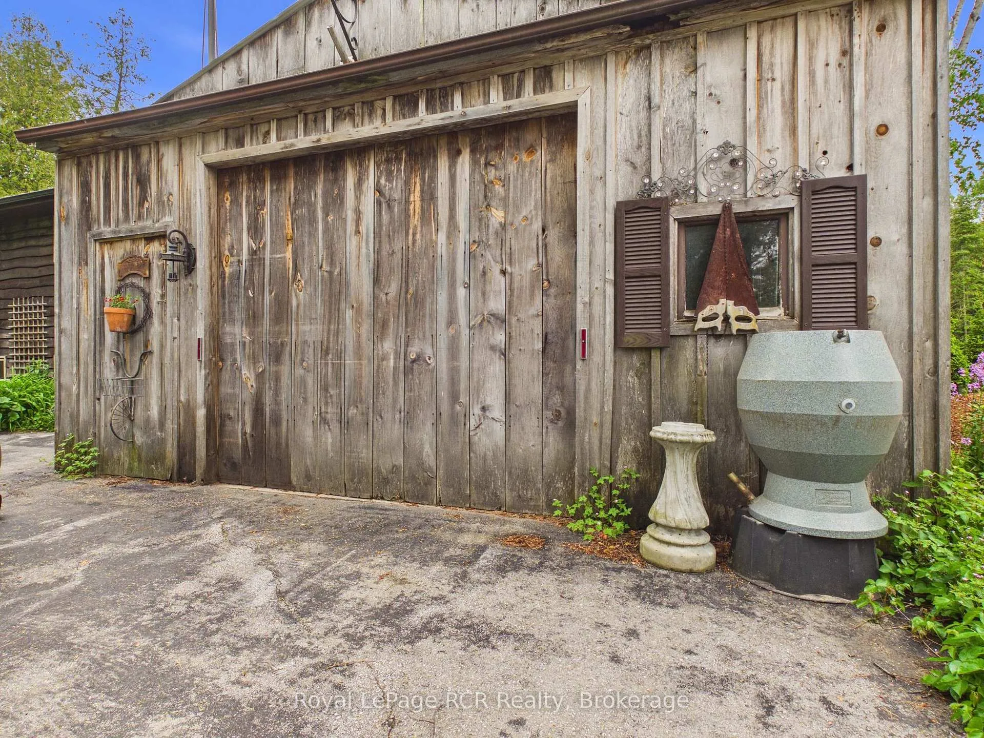 Photo 35 of 38 Upper Lorne Beach Road, Kincardine — HOMEH