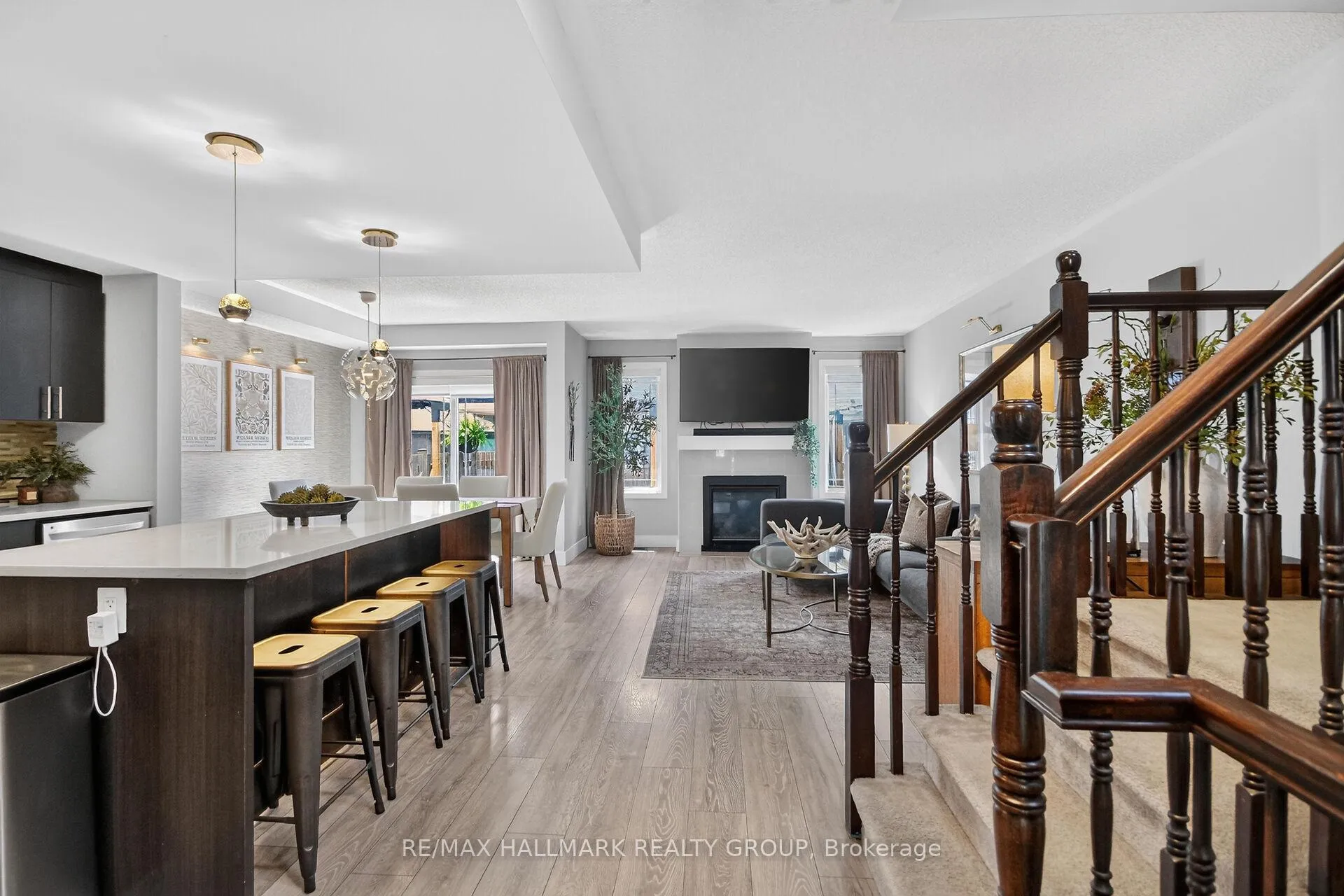 Photo 7 of 425 Barrick Hill Road, Ottawa, Kanata - Emerald Meadows/Trailwest — HOMEH