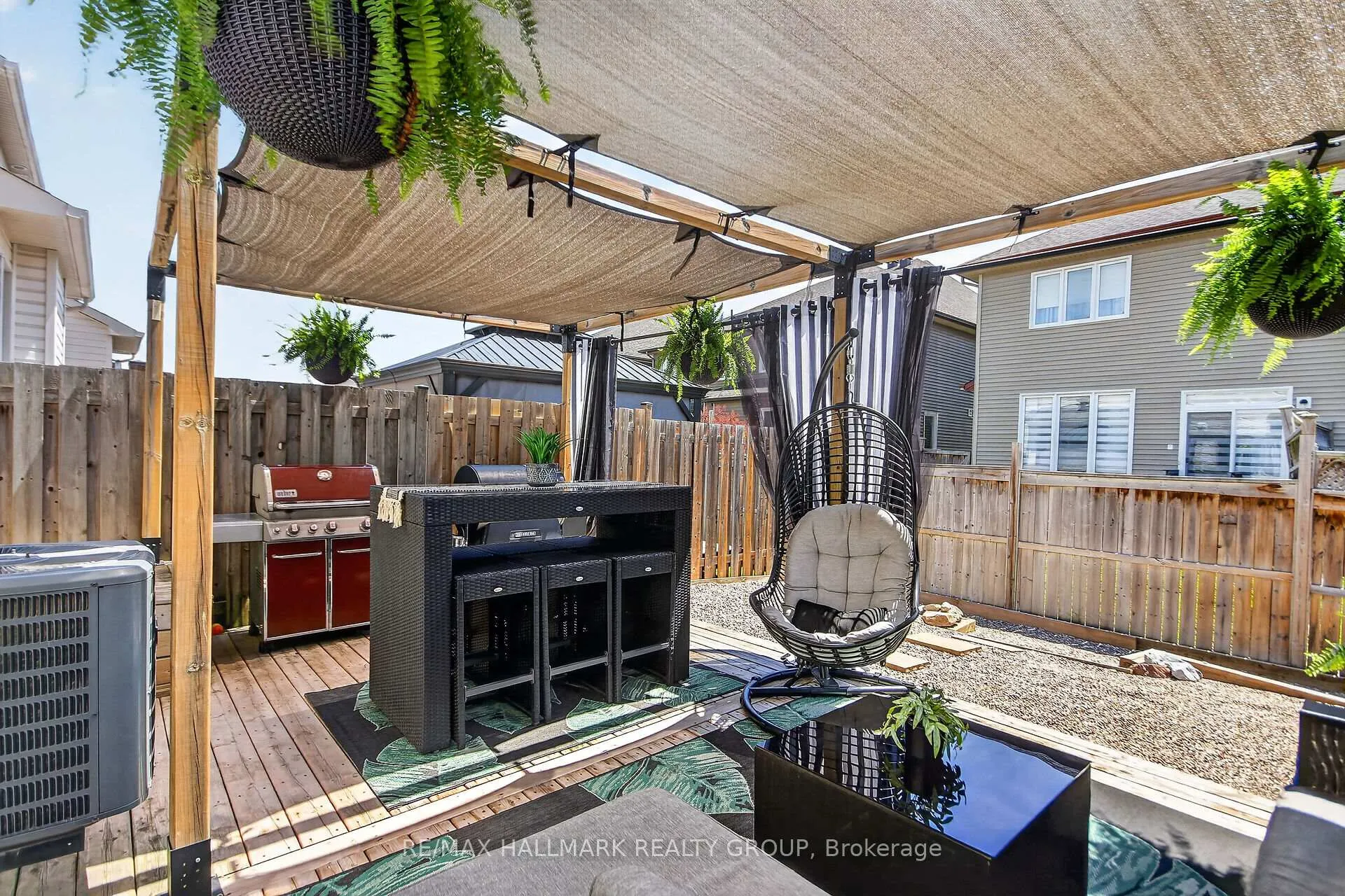 Photo 33 of 425 Barrick Hill Road, Ottawa, Kanata - Emerald Meadows/Trailwest — HOMEH