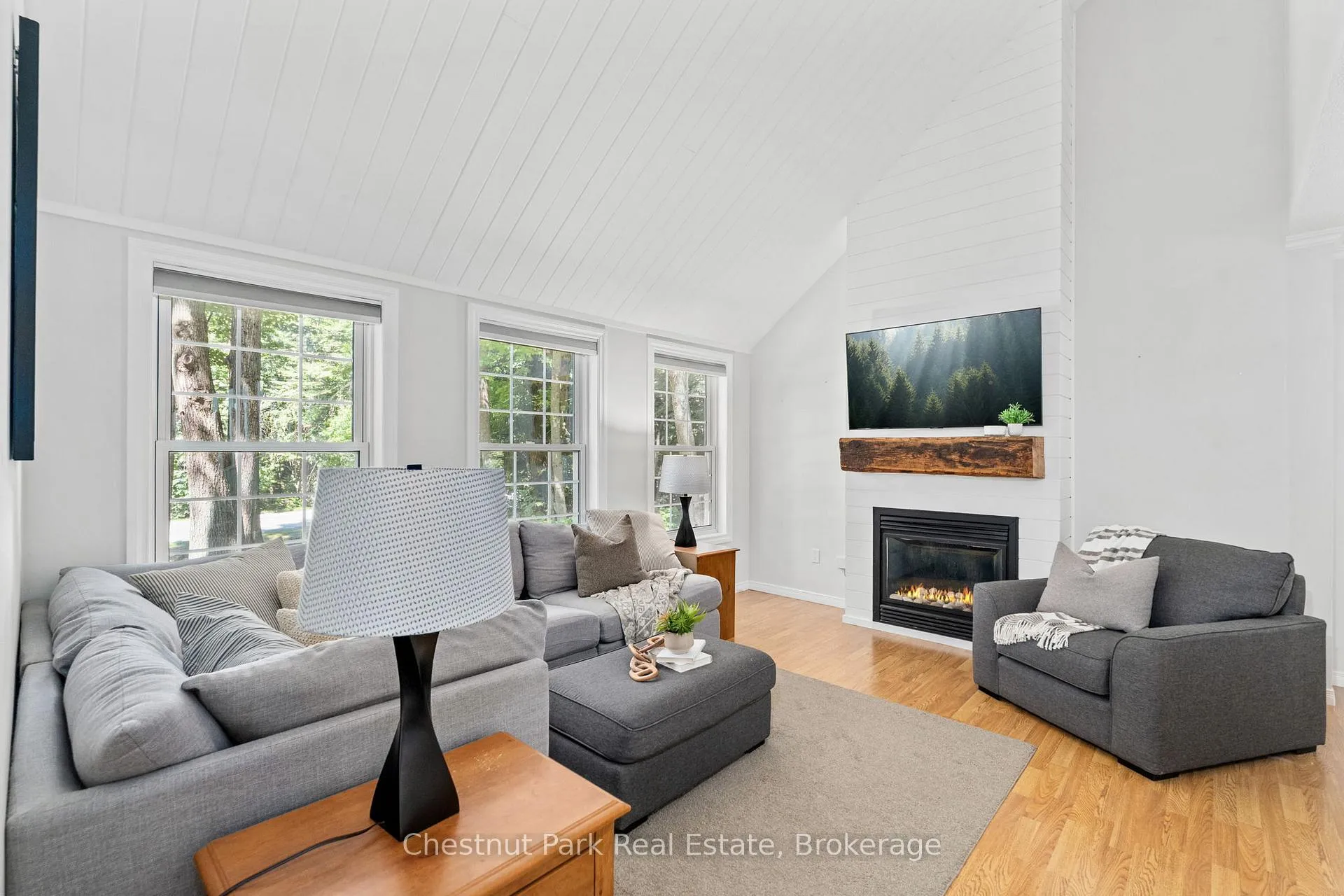 Photo 7 of 20 Kevin Crescent, Bracebridge, Monck (Bracebridge) — HOMEH