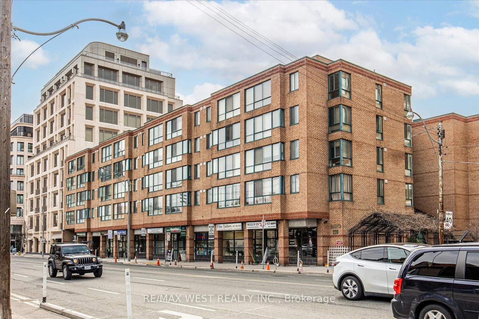 Front of Unit 503, 225 Davenport Road