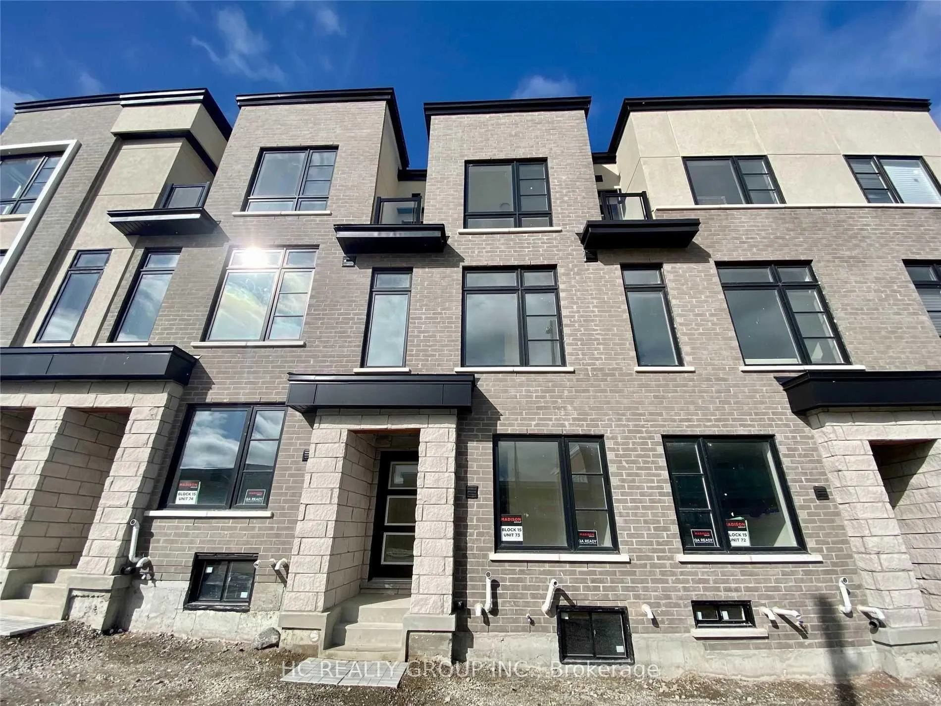 Photo 1 of 2578 Castlegate Crossing, Pickering, Duffin Heights — HOMEH