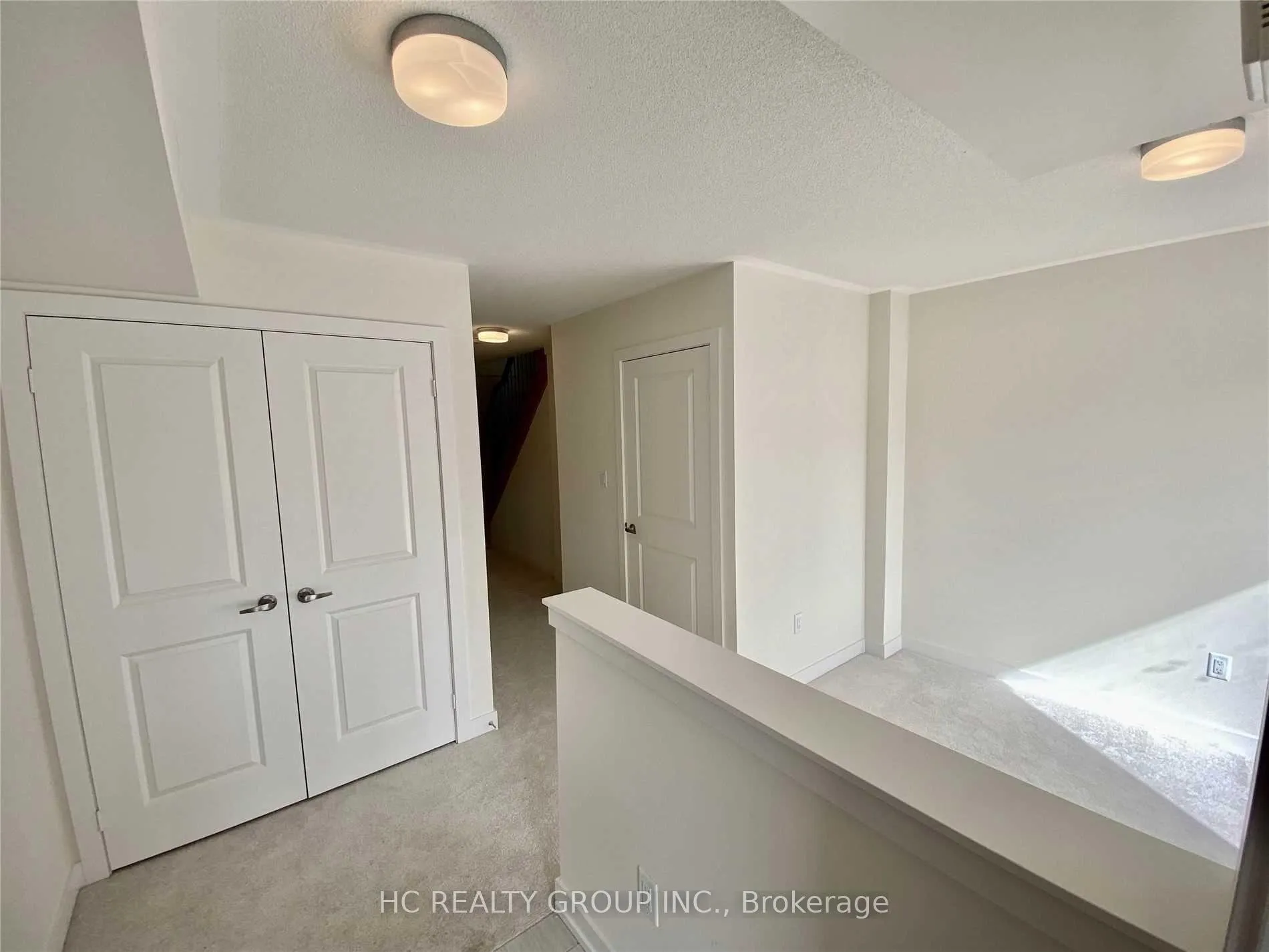 Photo 3 of 2578 Castlegate Crossing, Pickering, Duffin Heights — HOMEH