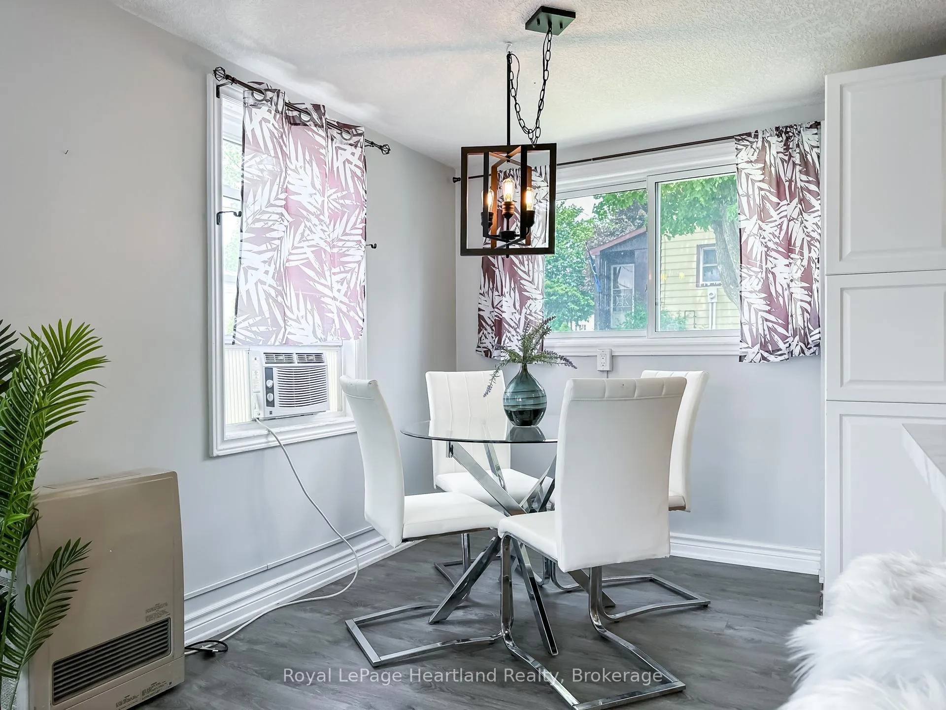 Photo 5 of 576 Queen Street, North Huron, Blyth — HOMEH