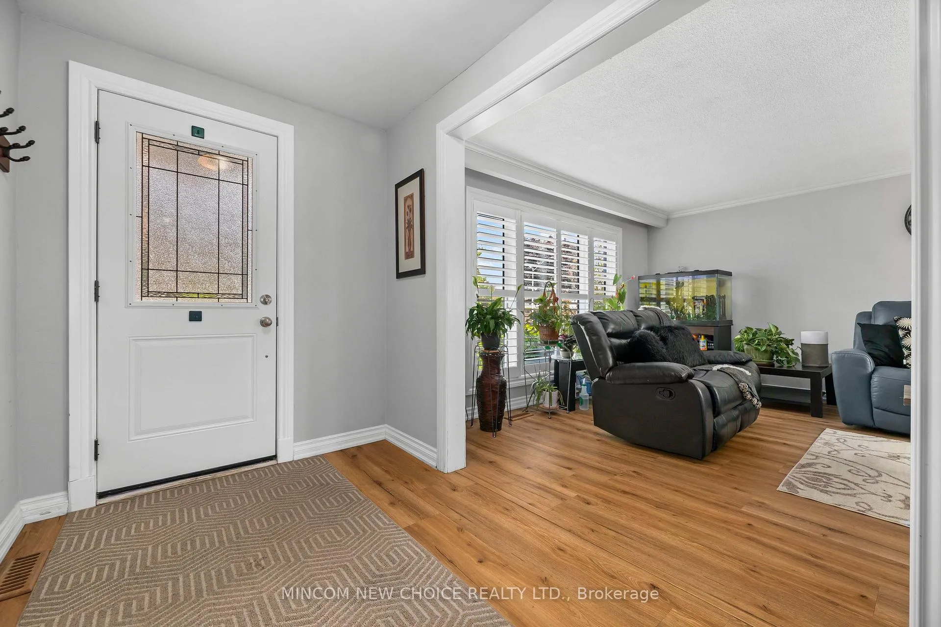 Photo 4 of 5 Bolland Crescent, Ajax, South West — HOMEH
