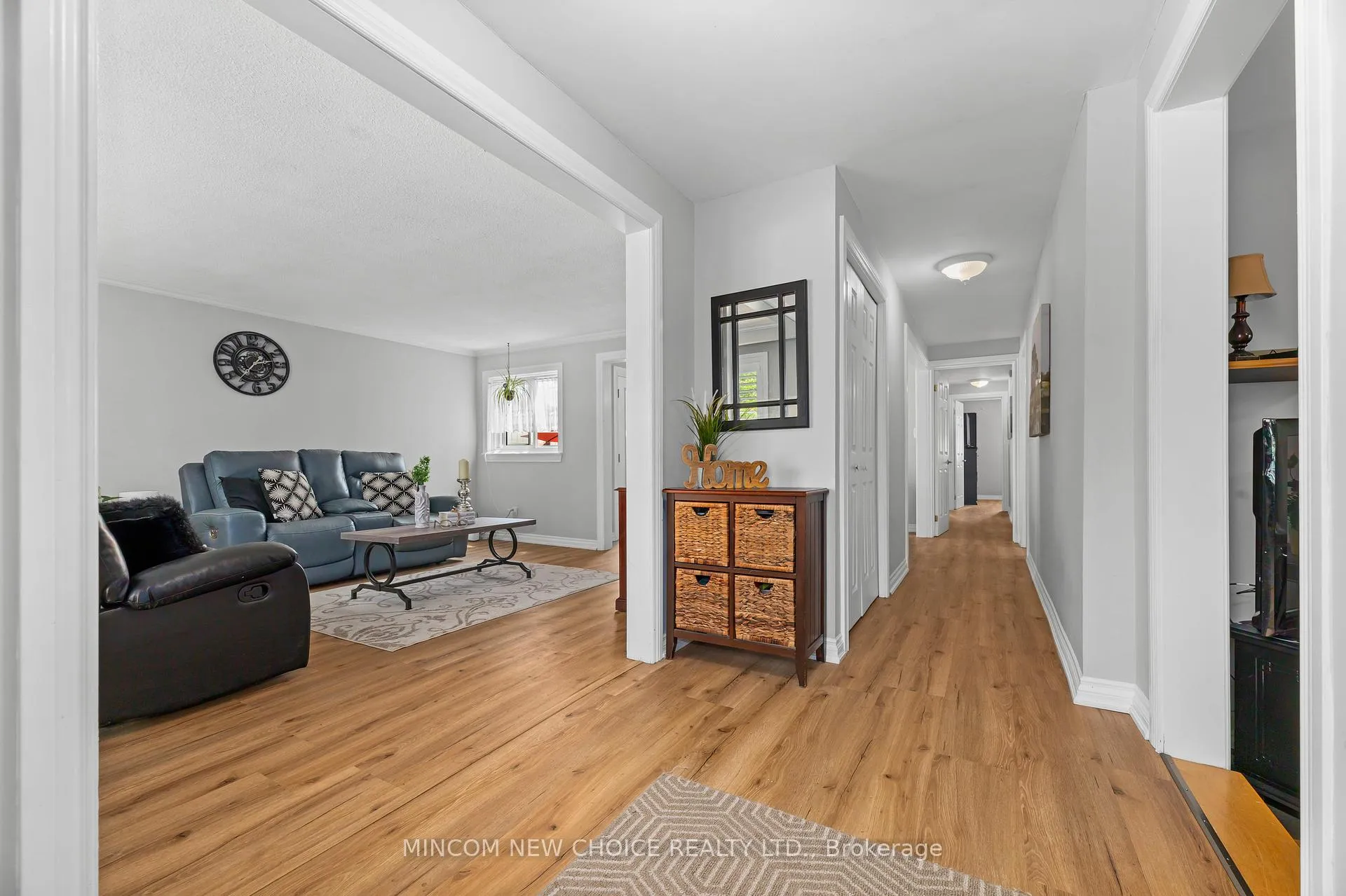 Photo 5 of 5 Bolland Crescent, Ajax, South West — HOMEH