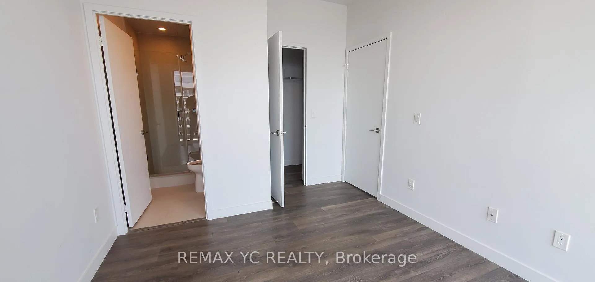 Photo 7 of Unit 5311, 8 Eglinton Avenue E, Toronto, Mount Pleasant West — HOMEH