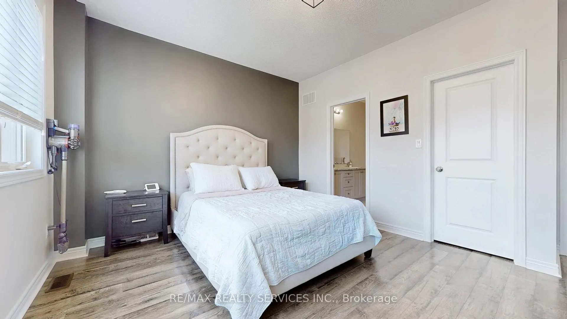 Photo 14 of 12 Mccabe Lane, New Tecumseth, Tottenham — HOMEH
