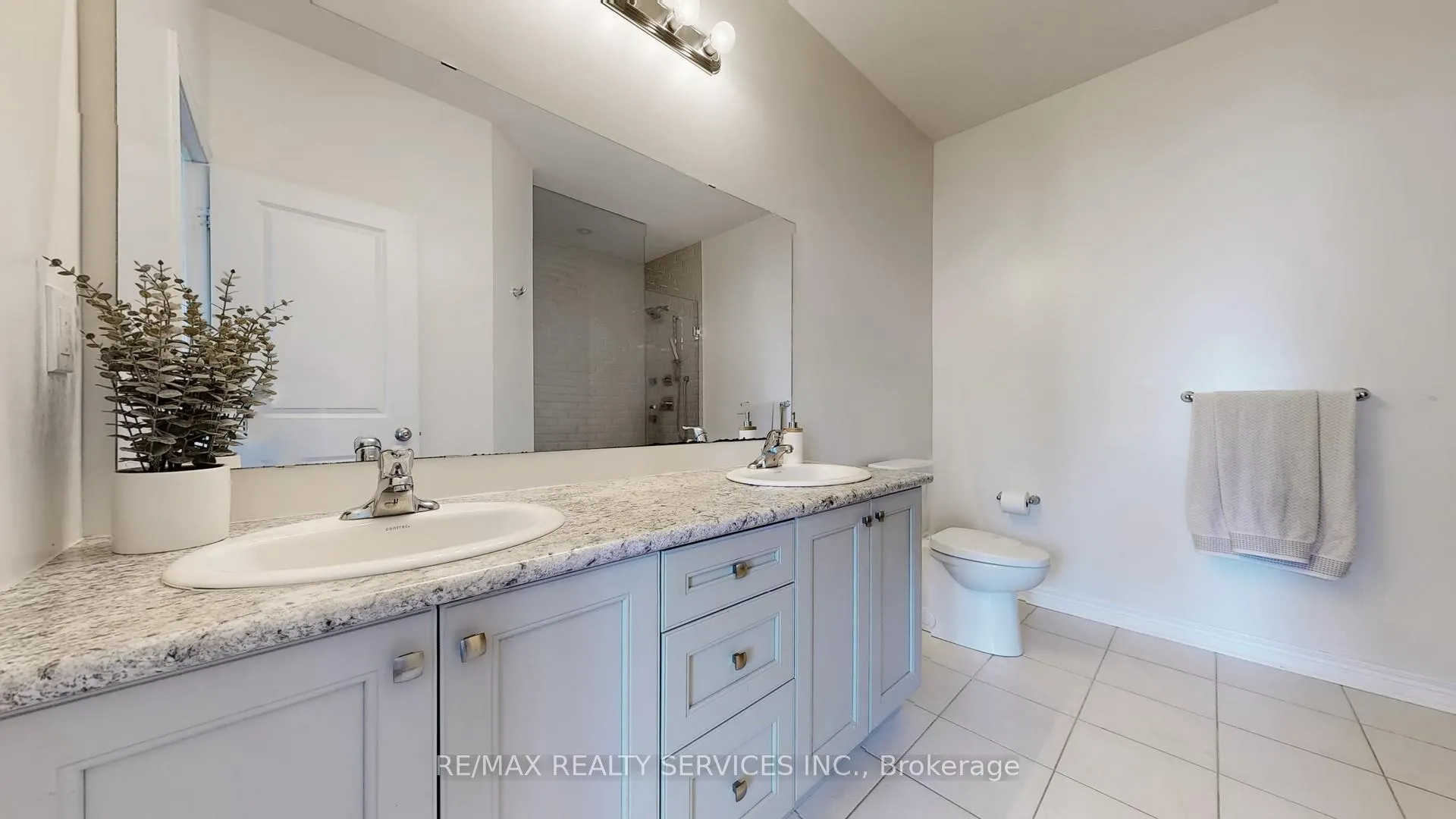 Photo 15 of 12 Mccabe Lane, New Tecumseth, Tottenham — HOMEH