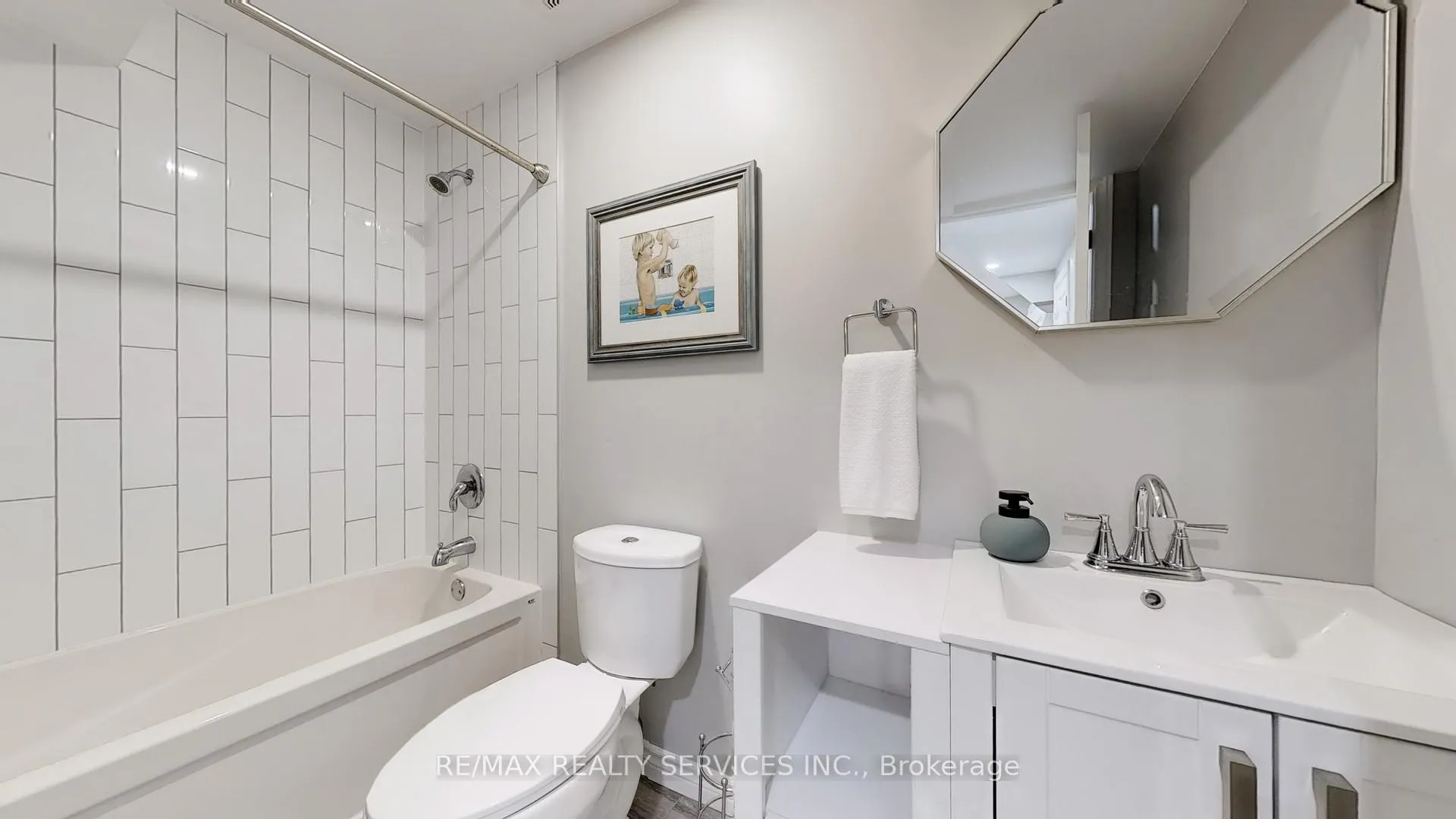 Photo 34 of 12 Mccabe Lane, New Tecumseth, Tottenham — HOMEH