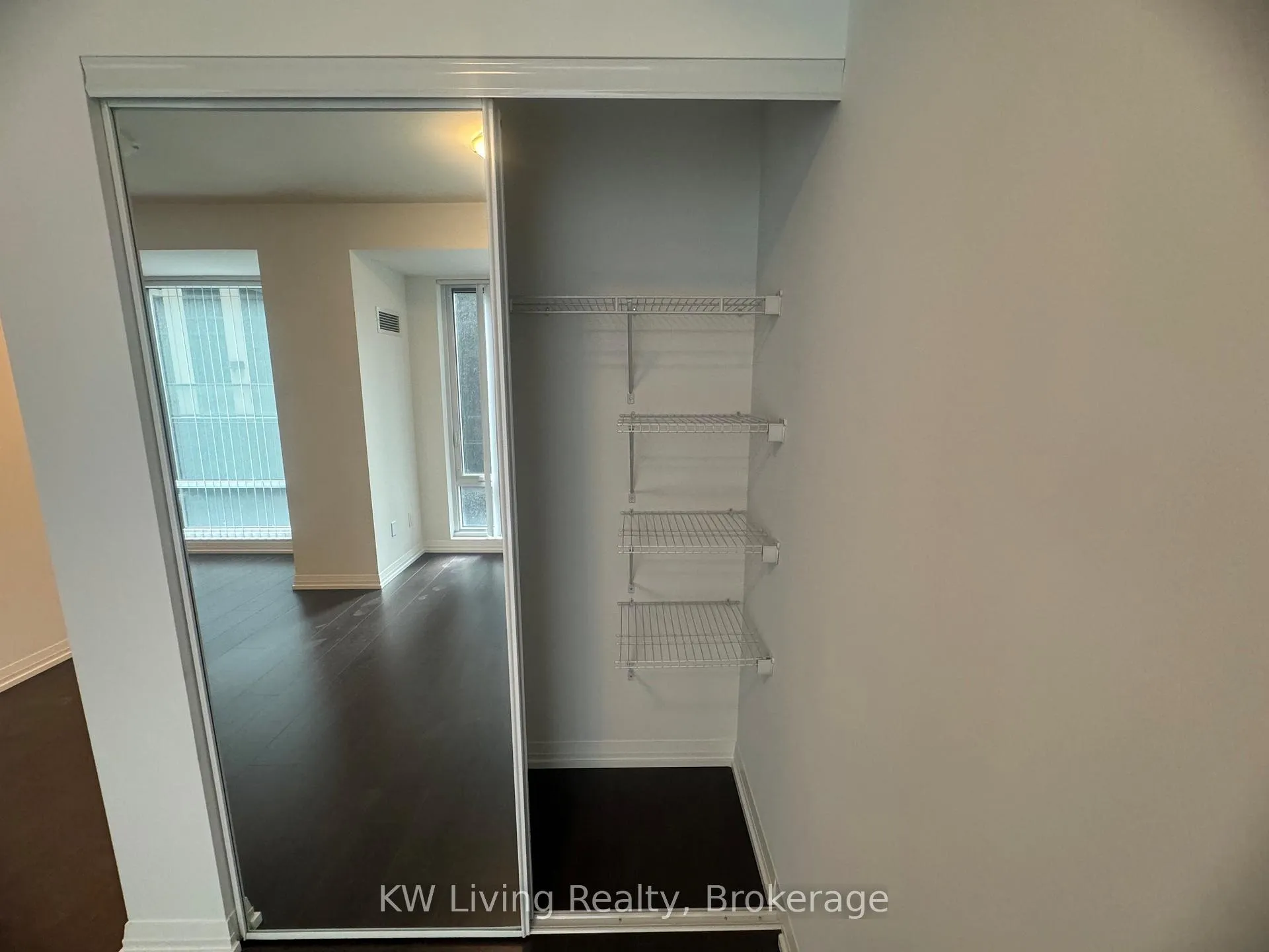 Photo 8 of Unit 613, 8 Widmer Street, Toronto, Waterfront Communities — HOMEH