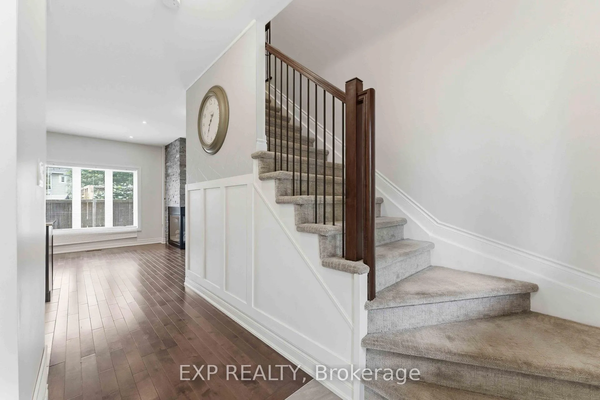 Photo 3 of 979 Admiral Avenue, Ottawa, Carlington — HOMEH