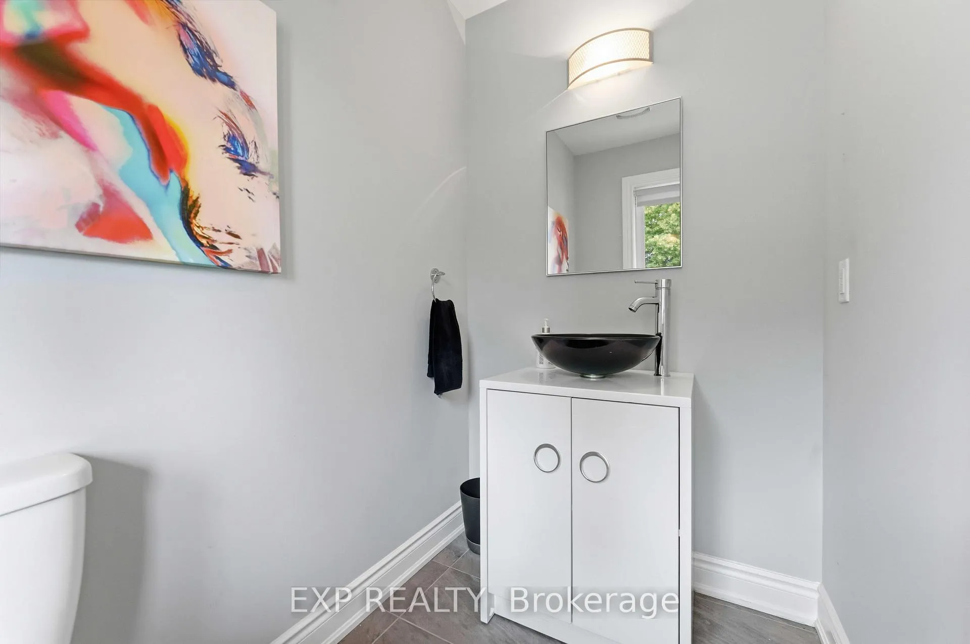 Photo 12 of 979 Admiral Avenue, Ottawa, Carlington — HOMEH