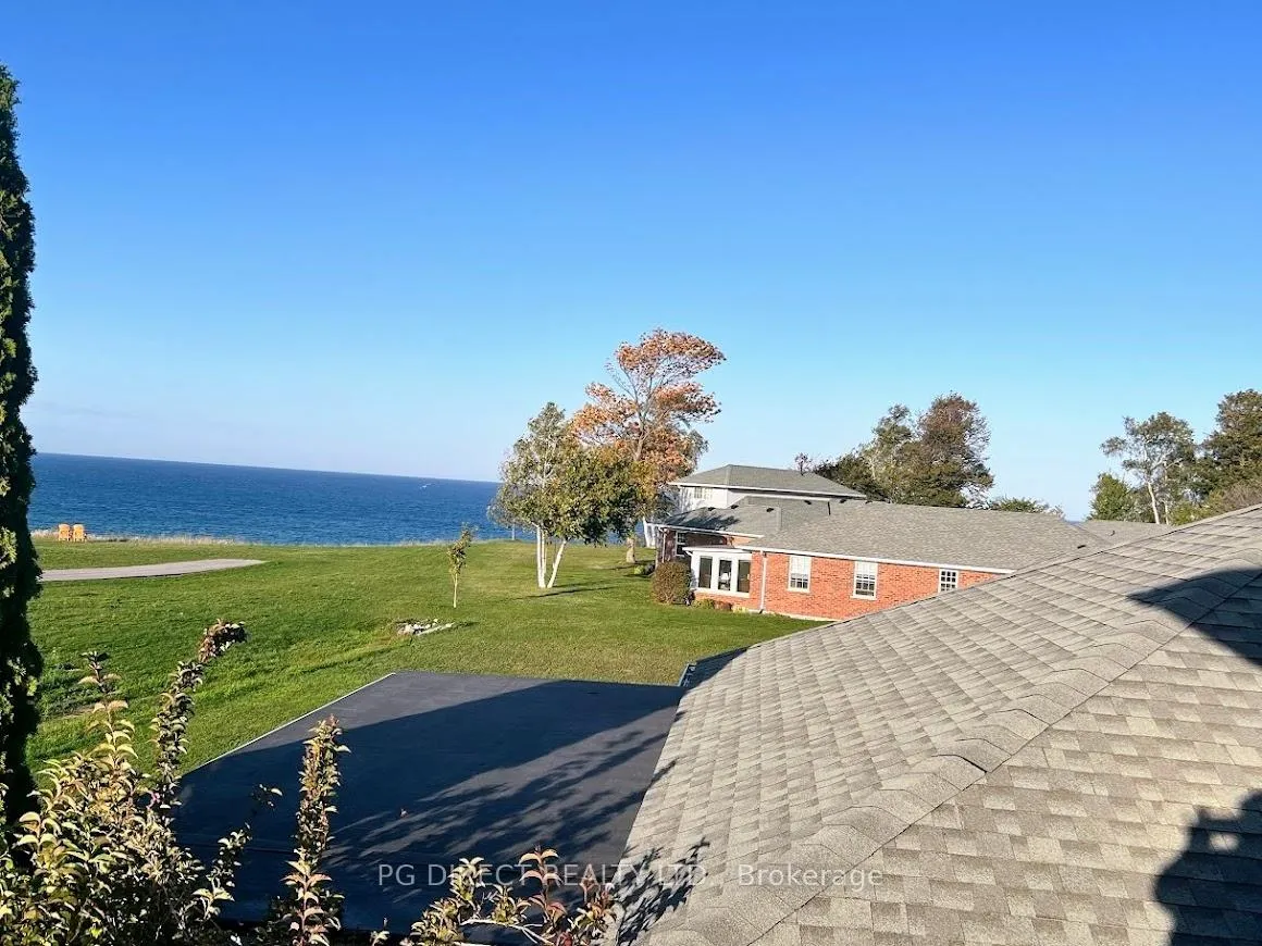 Photo 5 of 241 Bethune Crescent, Goderich, Goderich (Town) — HOMEH