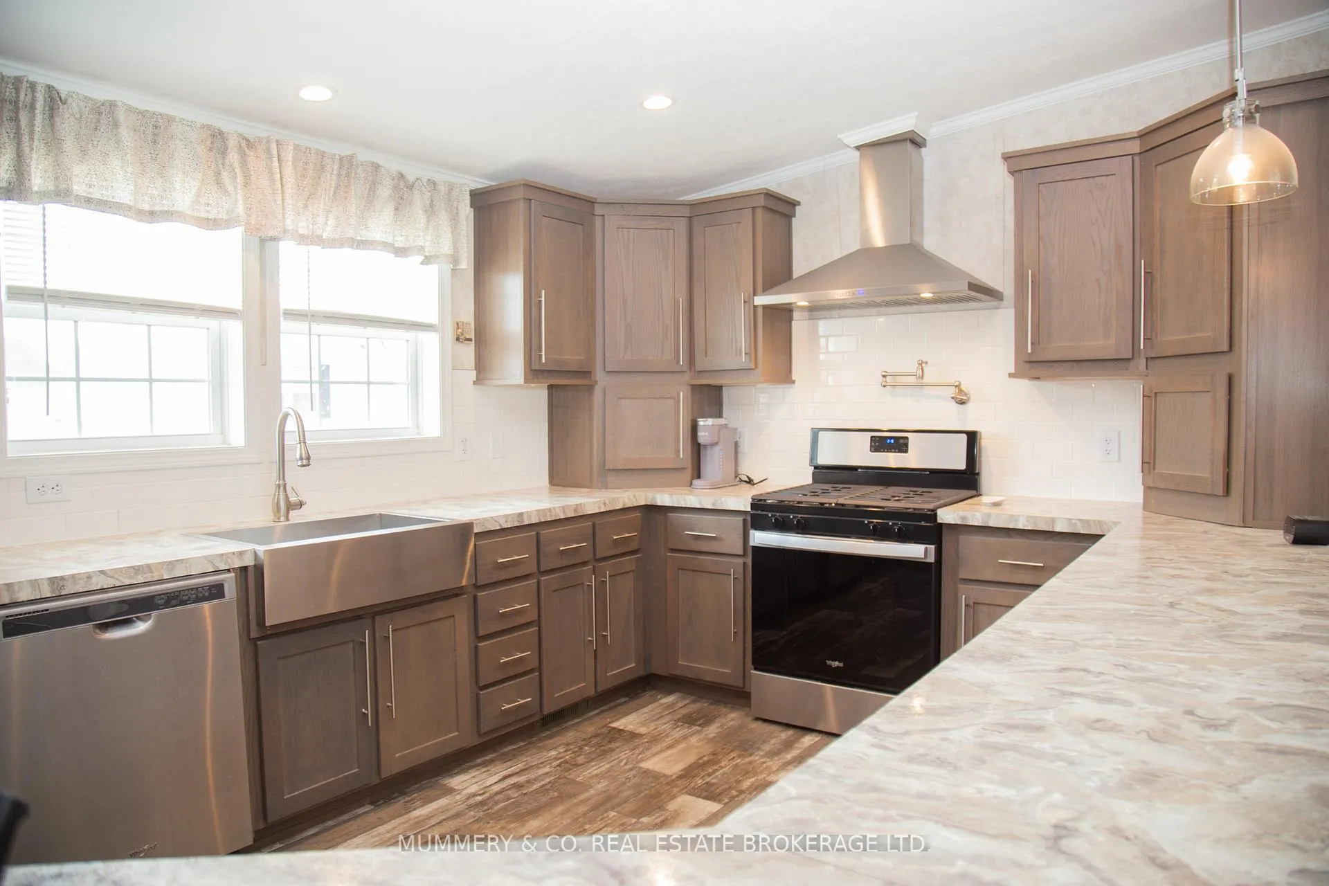 Photo 31 of 26 Hickory Hollow, Haldimand, Nanticoke — HOMEH