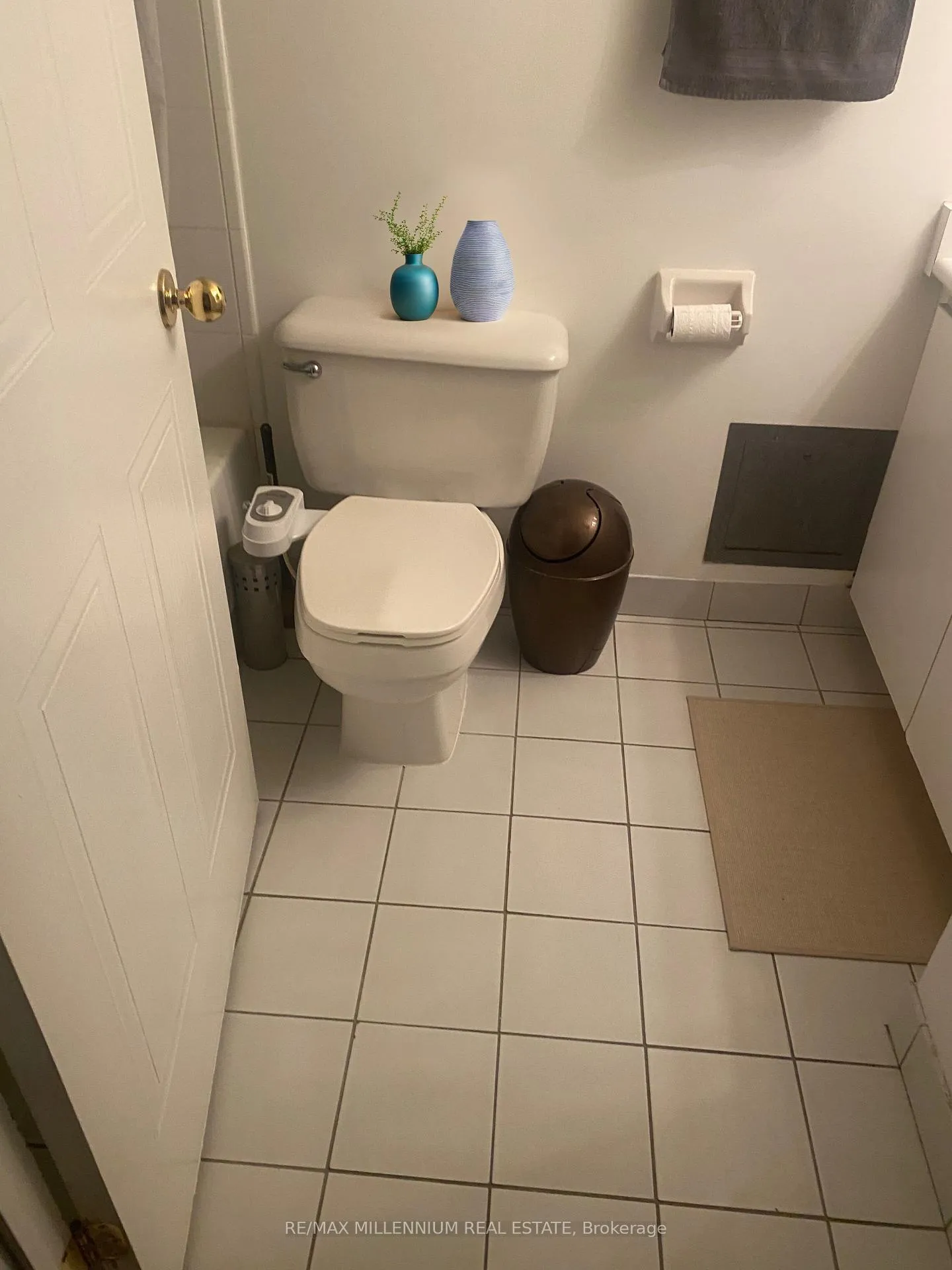 Photo 9 of Unit 2001, 350 Webb Drive, Mississauga, City Centre — HOMEH