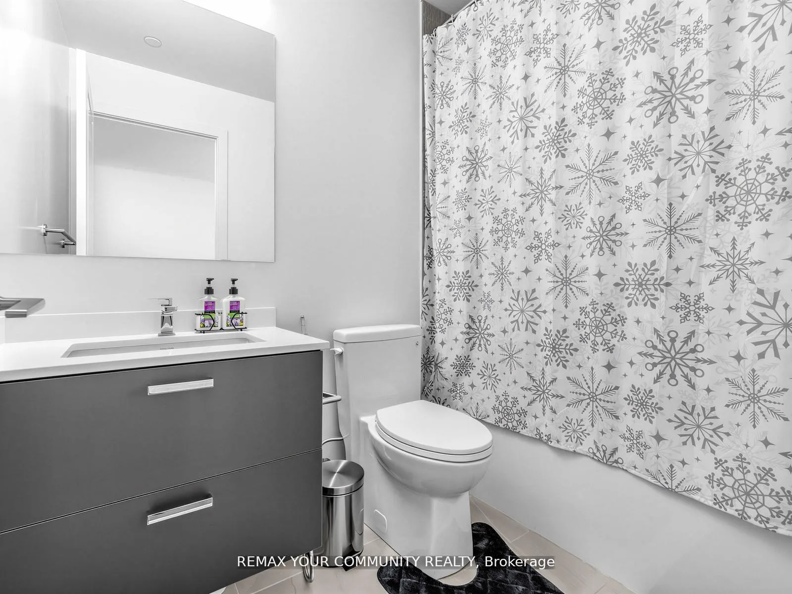 Photo 5 of Unit 1510, 30 Upper Mall Way, Vaughan, Brownridge — HOMEH