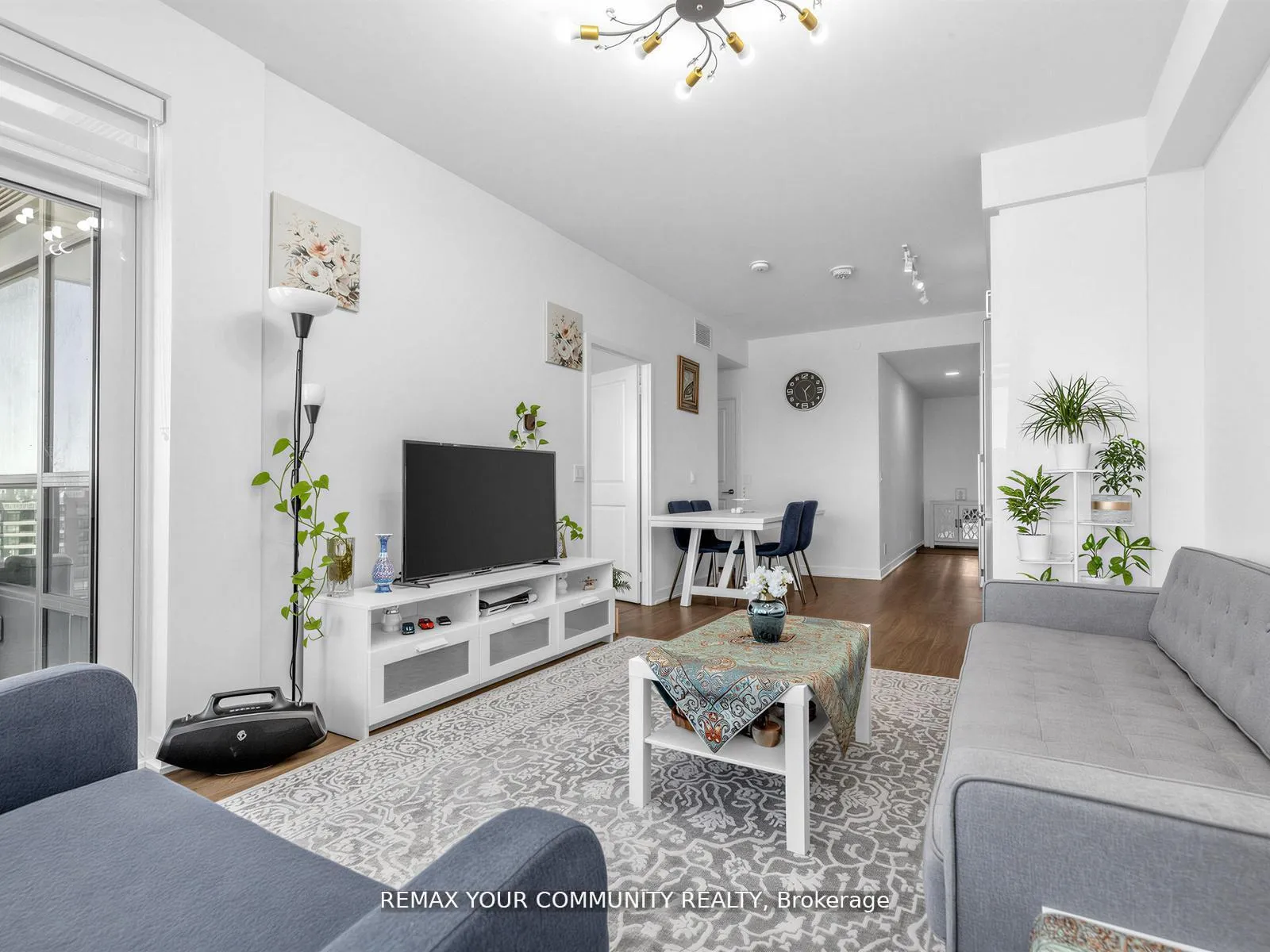 Photo 17 of Unit 1510, 30 Upper Mall Way, Vaughan, Brownridge — HOMEH