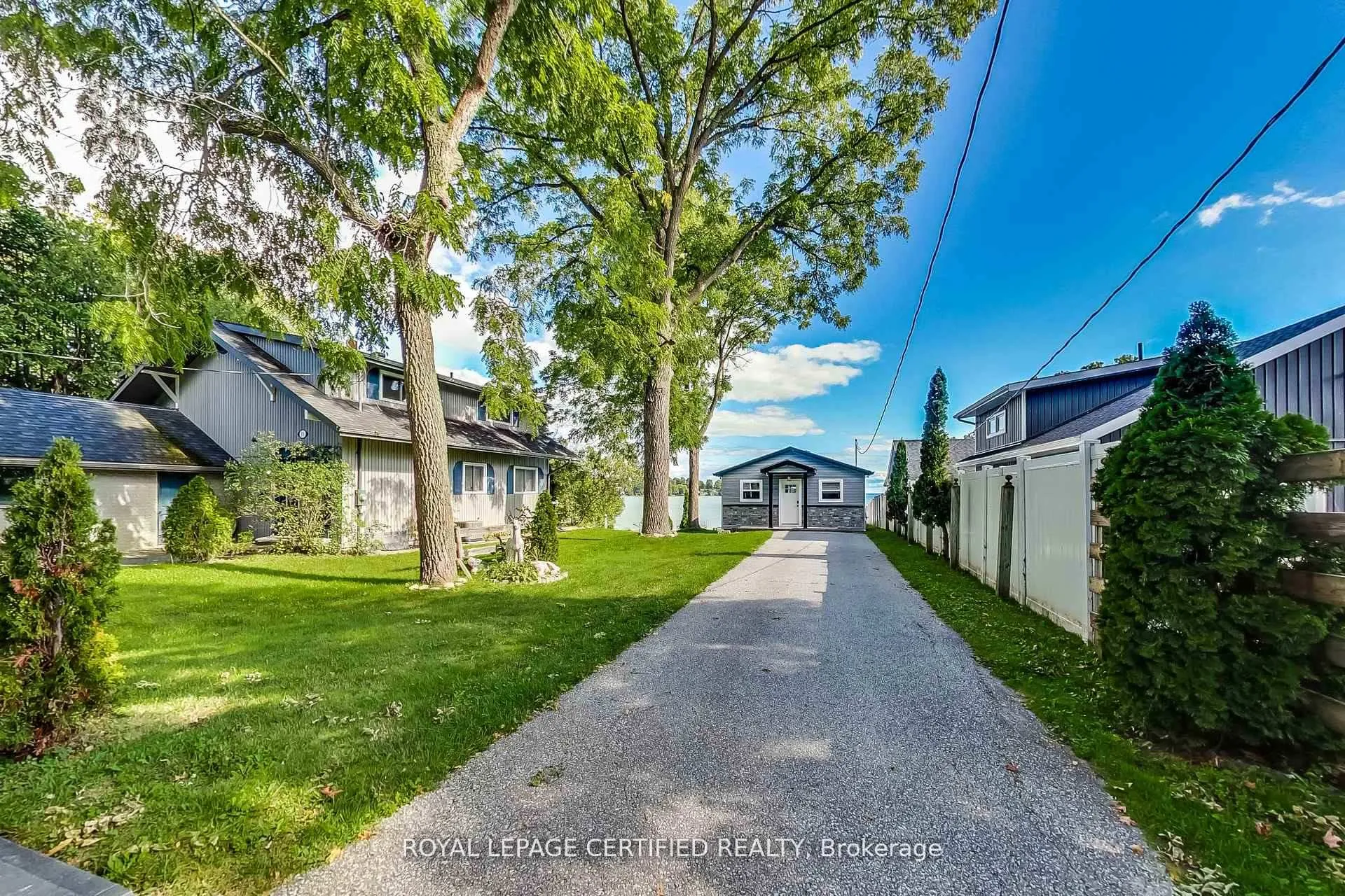 Photo 2 of 69 Olive Crescent, Orillia — HOMEH