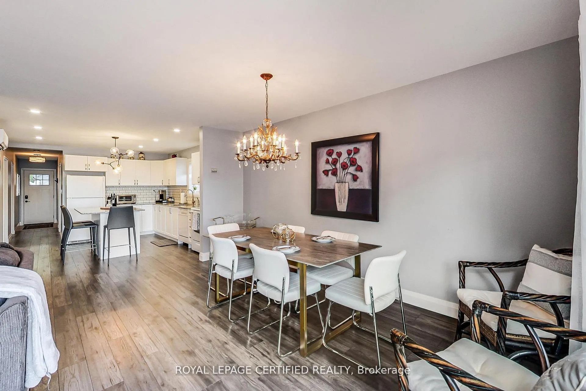 Photo 9 of 69 Olive Crescent, Orillia — HOMEH