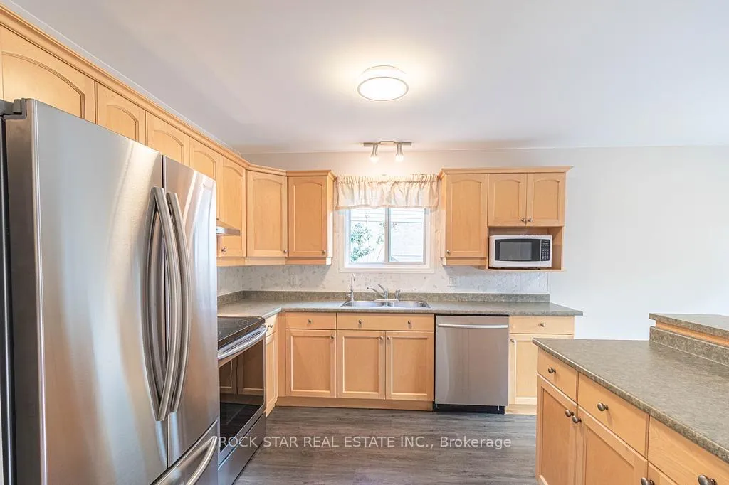 Photo 10 of 9872 Florence Street, Southwold, Rural Southwold — HOMEH