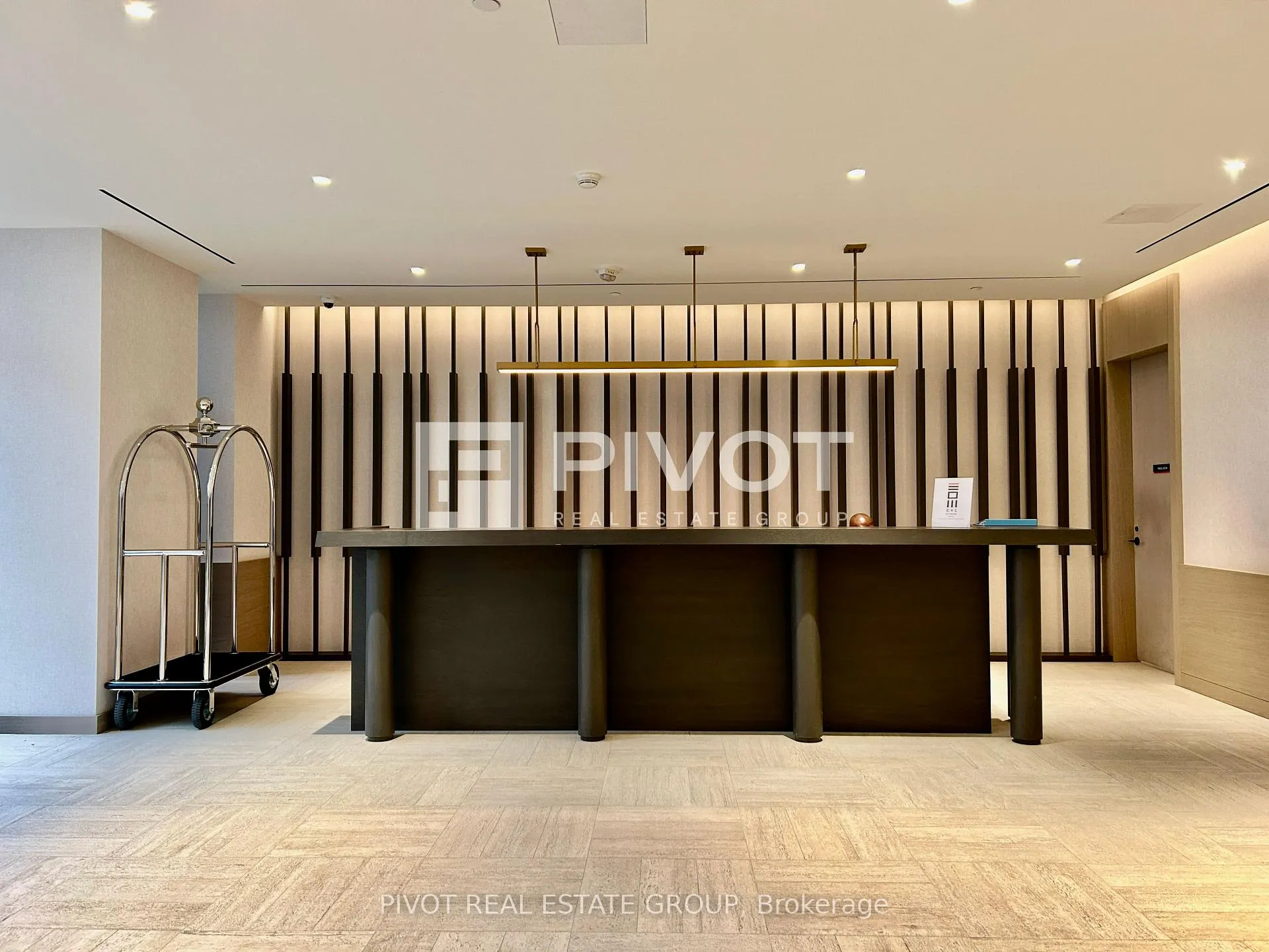 Photo 11 of Unit 1606, 4015 The Exchange, Mississauga, City Centre — HOMEH